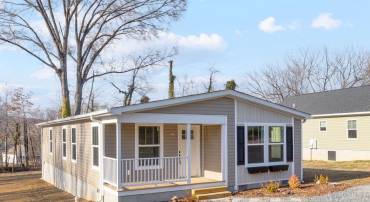 320 EAST ST, GORDONSVILLE, Virginia 22942, 3 Bedrooms Bedrooms, ,2 BathroomsBathrooms,Residential,For sale,320 EAST ST,VAOR2013288 MLS # VAOR2013288