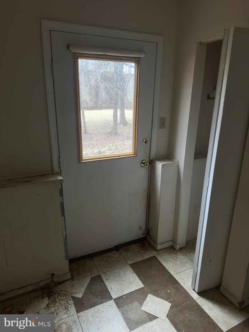 12637 ETRUSCAN DR, HERNDON, Virginia 20171, 3 Bedrooms Bedrooms, ,3 BathroomsBathrooms,Residential,For sale,12637 ETRUSCAN DR,VAFX2290464 MLS # VAFX2290464