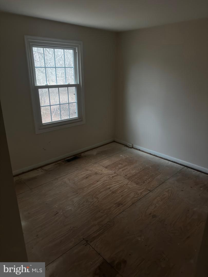 12637 ETRUSCAN DR, HERNDON, Virginia 20171, 3 Bedrooms Bedrooms, ,3 BathroomsBathrooms,Residential,For sale,12637 ETRUSCAN DR,VAFX2290464 MLS # VAFX2290464