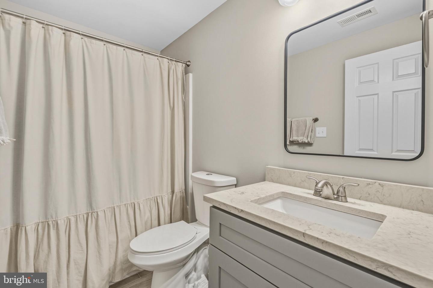 11764 BOWERY LN, CATLETT, Virginia 20119, 5 Bedrooms Bedrooms, ,3 BathroomsBathrooms,Residential,For sale,11764 BOWERY LN,VAFQ2020540 MLS # VAFQ2020540