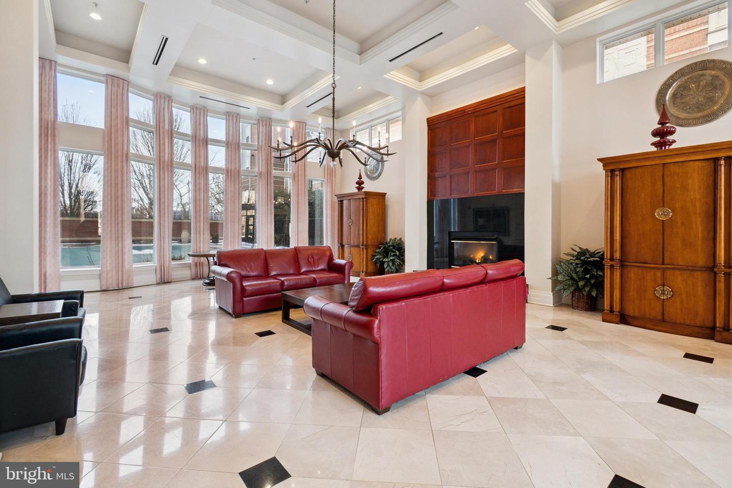 9480 VIRGINIA CENTER BLVD #403, VIENNA, Virginia 22181, 2 Bedrooms Bedrooms, 5 Rooms Rooms,2 BathroomsBathrooms,Residential,For sale,9480 VIRGINIA CENTER BLVD #403,VAFX2290808 MLS # VAFX2290808