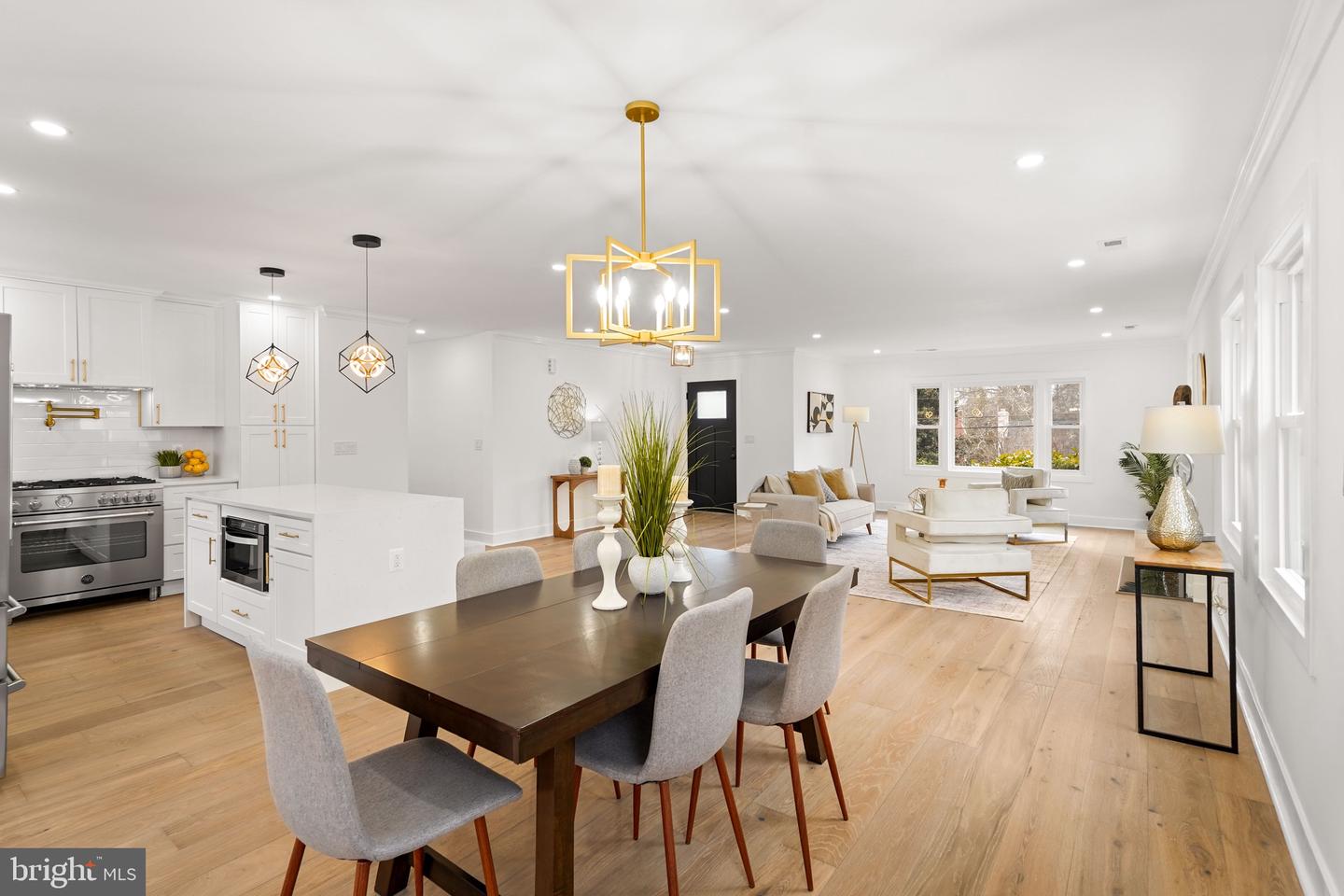 7047 WYNDALE ST NW, WASHINGTON, District Of Columbia 20015, 4 Bedrooms Bedrooms, ,3 BathroomsBathrooms,Residential,For sale,7047 WYNDALE ST NW,DCDC2245978 MLS # DCDC2245978