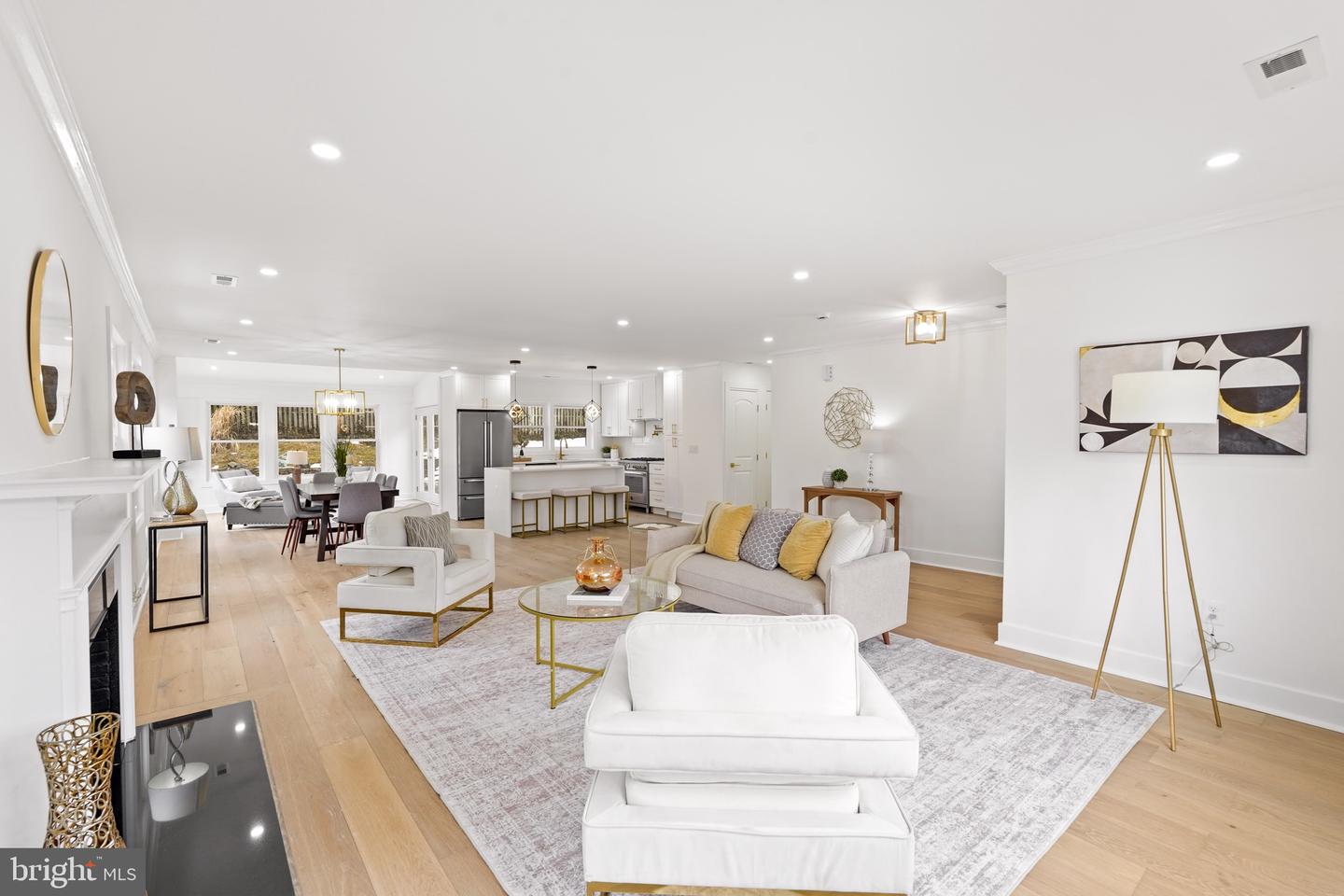 7047 WYNDALE ST NW, WASHINGTON, District Of Columbia 20015, 4 Bedrooms Bedrooms, ,3 BathroomsBathrooms,Residential,For sale,7047 WYNDALE ST NW,DCDC2245978 MLS # DCDC2245978