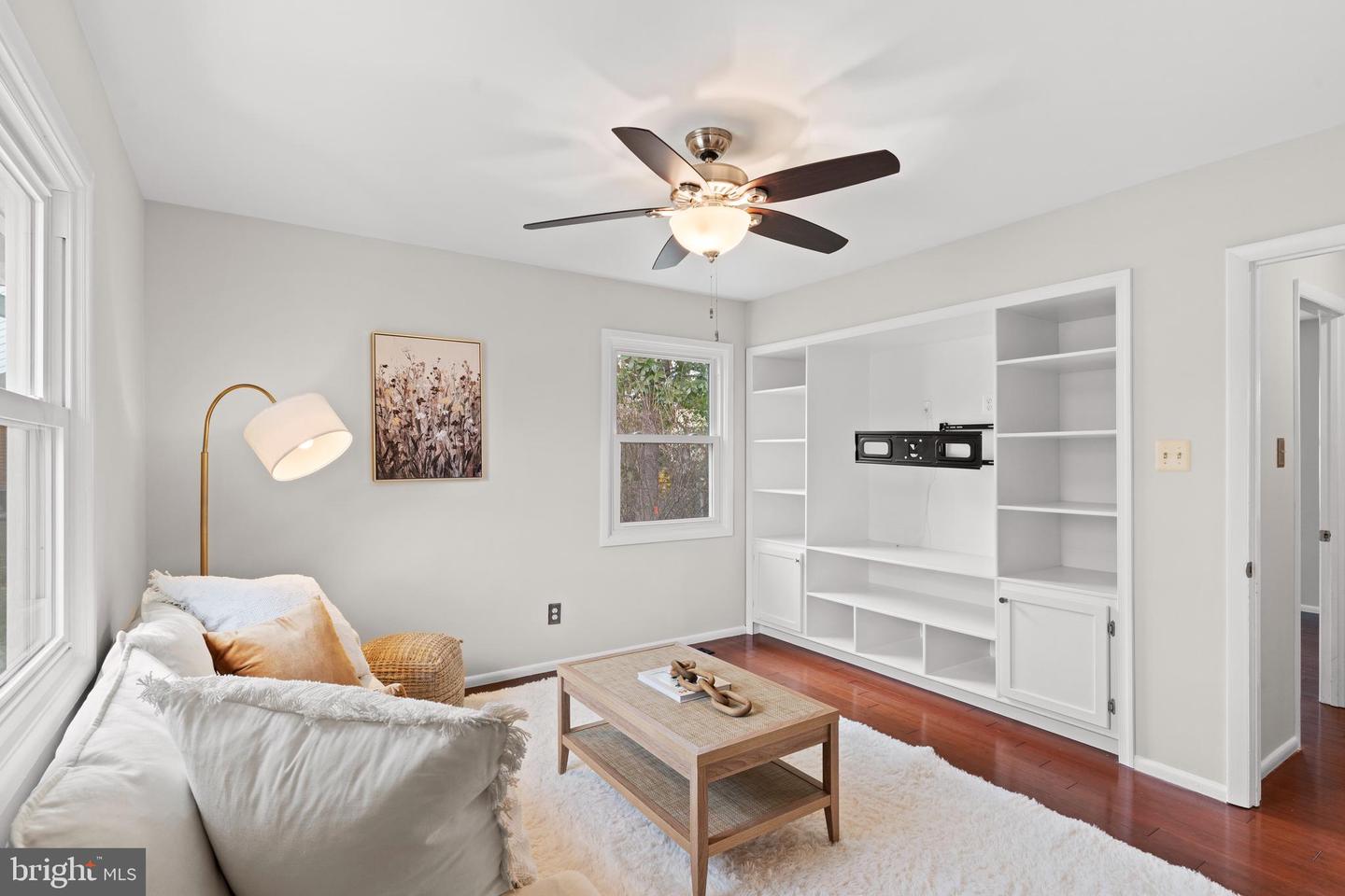 13124 PAVILION LN, FAIRFAX, Virginia 22033, 3 Bedrooms Bedrooms, ,2 BathroomsBathrooms,Residential,For sale,13124 PAVILION LN,VAFX2290932 MLS # VAFX2290932 13124 PAVILION LN, FAIRFAX, Virginia 22033, 3 Bedrooms Bedrooms, ,2 BathroomsBathrooms,Residential,For sale,13124 PAVILION LN,VAFX2290932 MLS # VAFX2290932