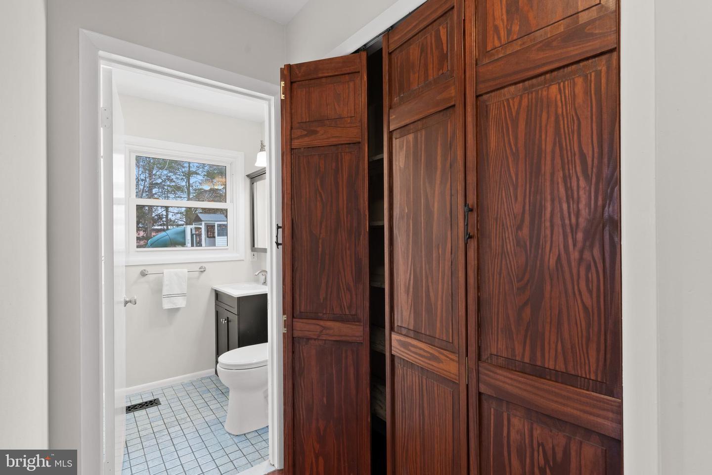 13124 PAVILION LN, FAIRFAX, Virginia 22033, 3 Bedrooms Bedrooms, ,2 BathroomsBathrooms,Residential,For sale,13124 PAVILION LN,VAFX2290932 MLS # VAFX2290932 13124 PAVILION LN, FAIRFAX, Virginia 22033, 3 Bedrooms Bedrooms, ,2 BathroomsBathrooms,Residential,For sale,13124 PAVILION LN,VAFX2290932 MLS # VAFX2290932