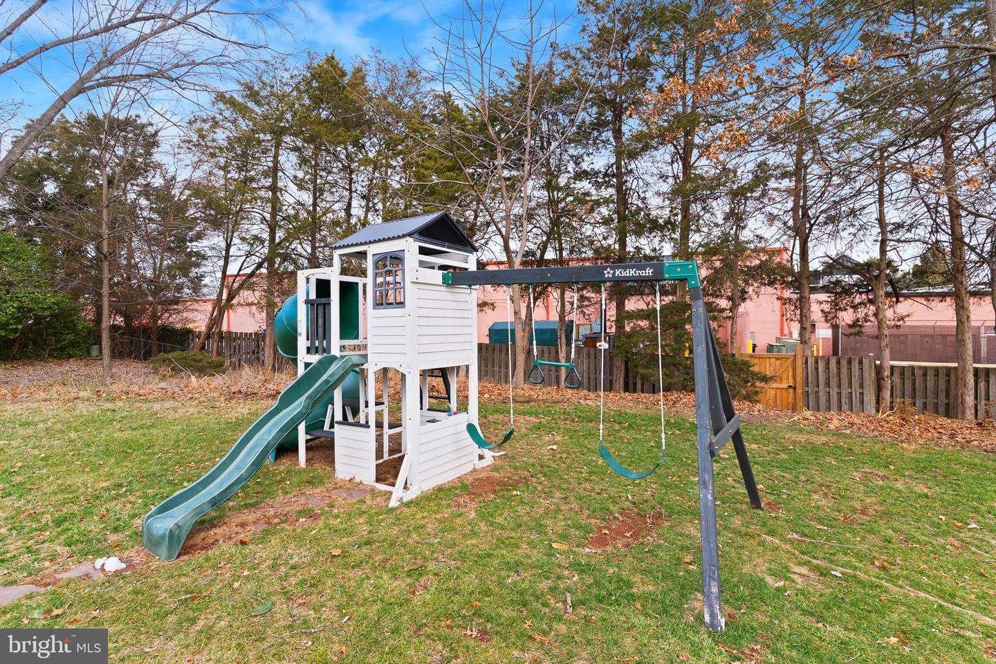 13124 PAVILION LN, FAIRFAX, Virginia 22033, 3 Bedrooms Bedrooms, ,2 BathroomsBathrooms,Residential,For sale,13124 PAVILION LN,VAFX2290932 MLS # VAFX2290932 13124 PAVILION LN, FAIRFAX, Virginia 22033, 3 Bedrooms Bedrooms, ,2 BathroomsBathrooms,Residential,For sale,13124 PAVILION LN,VAFX2290932 MLS # VAFX2290932