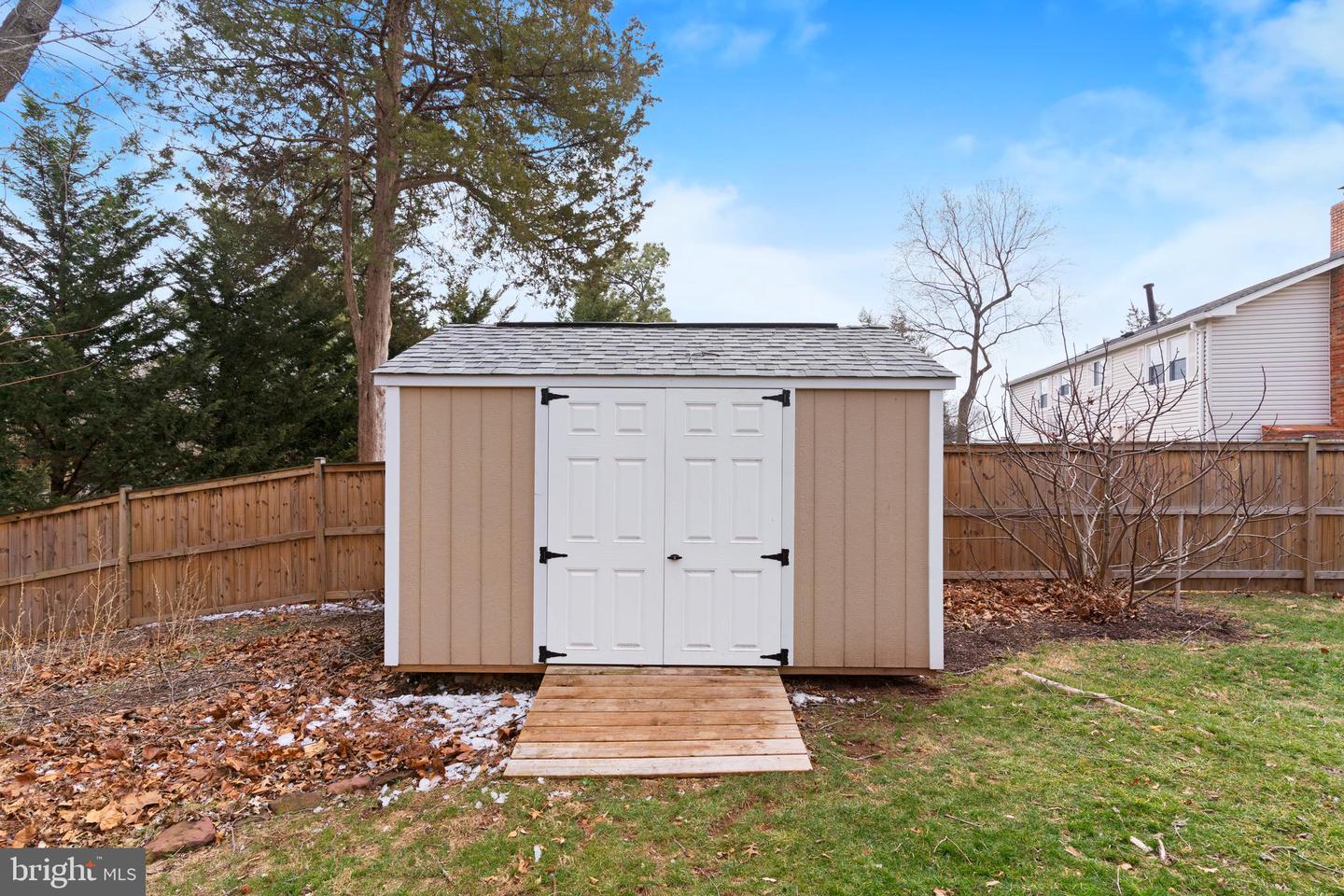 13124 PAVILION LN, FAIRFAX, Virginia 22033, 3 Bedrooms Bedrooms, ,2 BathroomsBathrooms,Residential,For sale,13124 PAVILION LN,VAFX2290932 MLS # VAFX2290932 13124 PAVILION LN, FAIRFAX, Virginia 22033, 3 Bedrooms Bedrooms, ,2 BathroomsBathrooms,Residential,For sale,13124 PAVILION LN,VAFX2290932 MLS # VAFX2290932