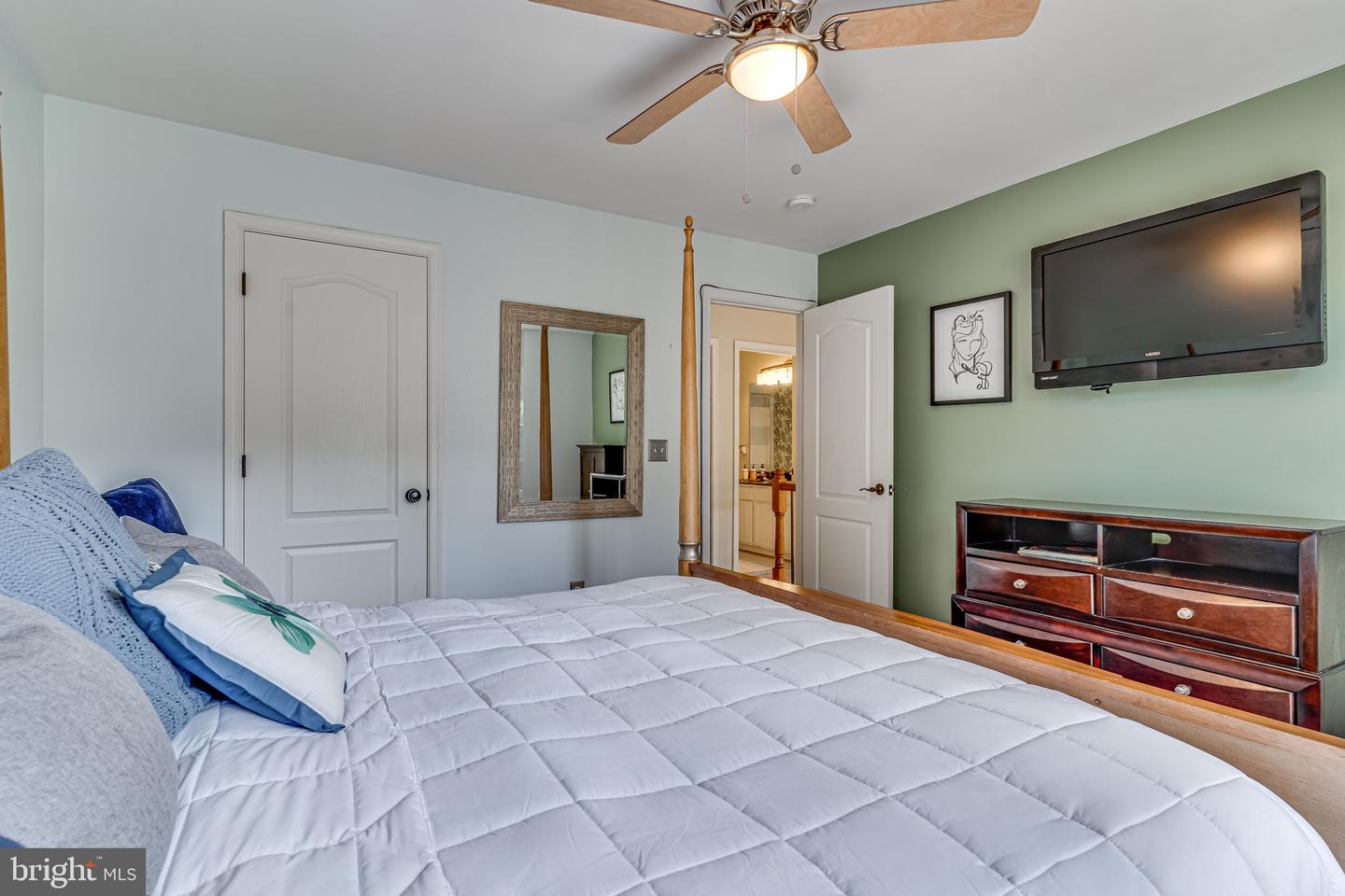 6904 N STUART RD, KING GEORGE, Virginia 22485, 4 Bedrooms Bedrooms, ,3 BathroomsBathrooms,Residential,For sale,6904 N STUART RD,VAKG2007650 MLS # VAKG2007650