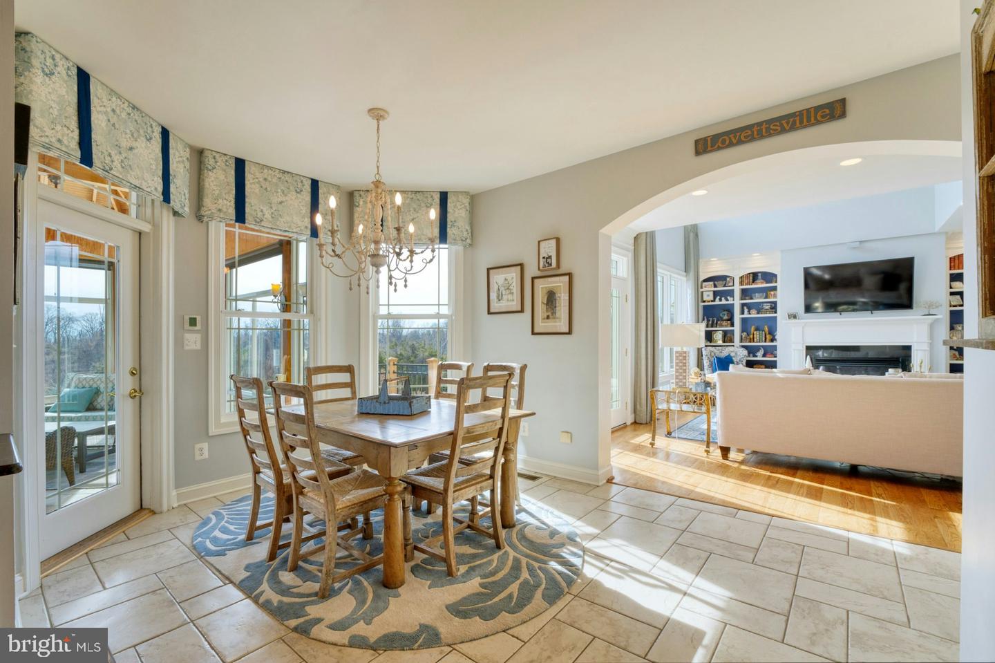 12060 CATOCTIN FARM LN, LOVETTSVILLE, Virginia 20180, 4 Bedrooms Bedrooms, ,3 BathroomsBathrooms,Residential,For sale,12060 CATOCTIN FARM LN,VALO2115858 MLS # VALO2115858