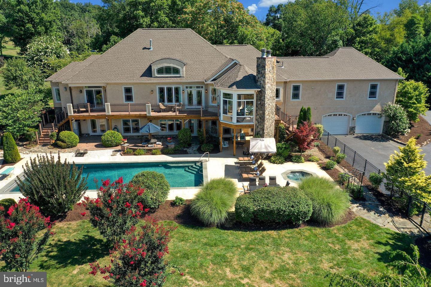 12060 CATOCTIN FARM LN, LOVETTSVILLE, Virginia 20180, 4 Bedrooms Bedrooms, ,3 BathroomsBathrooms,Residential,For sale,12060 CATOCTIN FARM LN,VALO2115858 MLS # VALO2115858