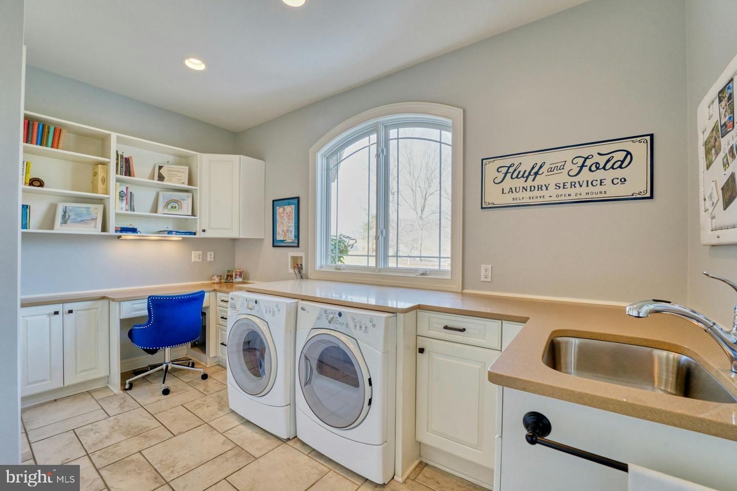 12060 CATOCTIN FARM LN, LOVETTSVILLE, Virginia 20180, 4 Bedrooms Bedrooms, ,3 BathroomsBathrooms,Residential,For sale,12060 CATOCTIN FARM LN,VALO2115858 MLS # VALO2115858