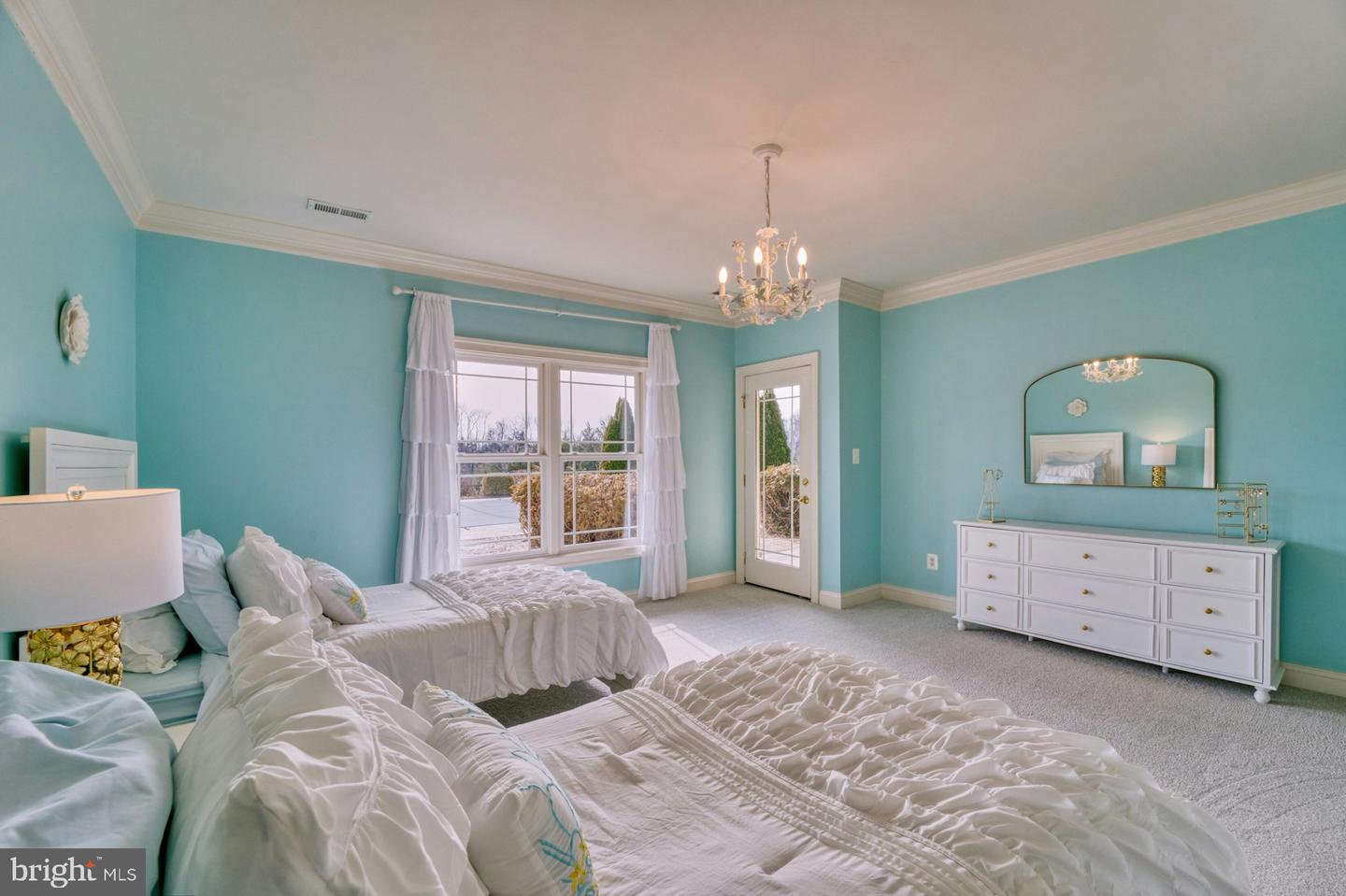 12060 CATOCTIN FARM LN, LOVETTSVILLE, Virginia 20180, 4 Bedrooms Bedrooms, ,3 BathroomsBathrooms,Residential,For sale,12060 CATOCTIN FARM LN,VALO2115858 MLS # VALO2115858