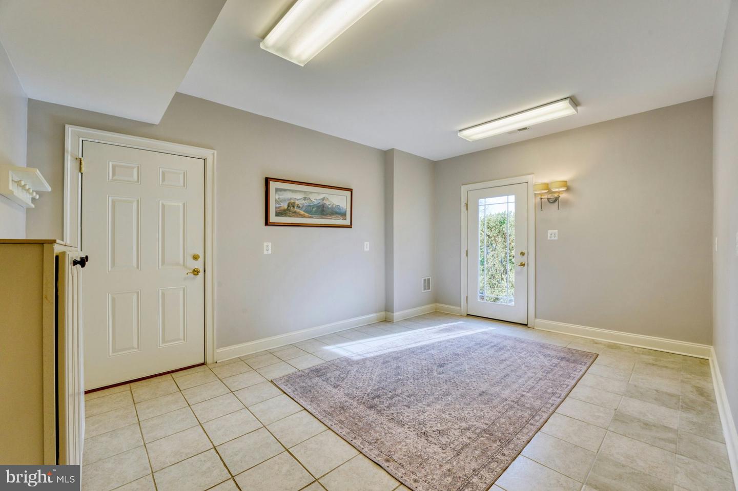 12060 CATOCTIN FARM LN, LOVETTSVILLE, Virginia 20180, 4 Bedrooms Bedrooms, ,3 BathroomsBathrooms,Residential,For sale,12060 CATOCTIN FARM LN,VALO2115858 MLS # VALO2115858