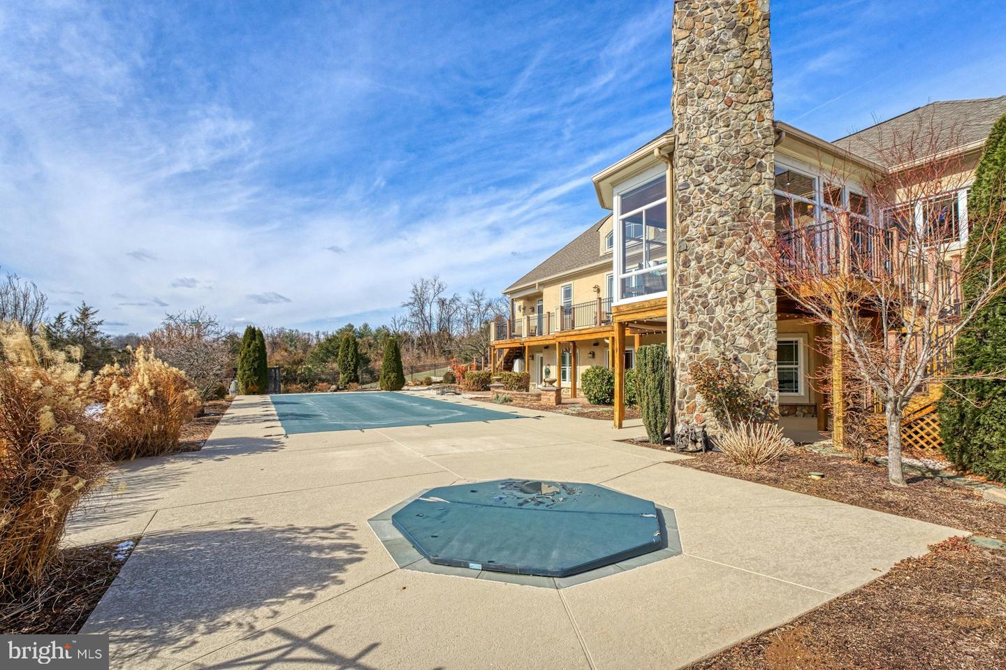 12060 CATOCTIN FARM LN, LOVETTSVILLE, Virginia 20180, 4 Bedrooms Bedrooms, ,3 BathroomsBathrooms,Residential,For sale,12060 CATOCTIN FARM LN,VALO2115858 MLS # VALO2115858