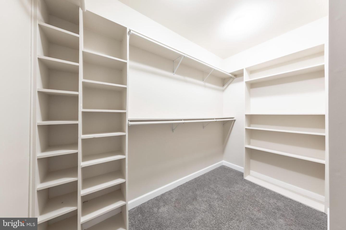 42554 DREAMWEAVER DR, BRAMBLETON, Virginia 20148, 3 Bedrooms Bedrooms, ,3 BathroomsBathrooms,Residential,For sale,42554 DREAMWEAVER DR,VALO2115872 MLS # VALO2115872