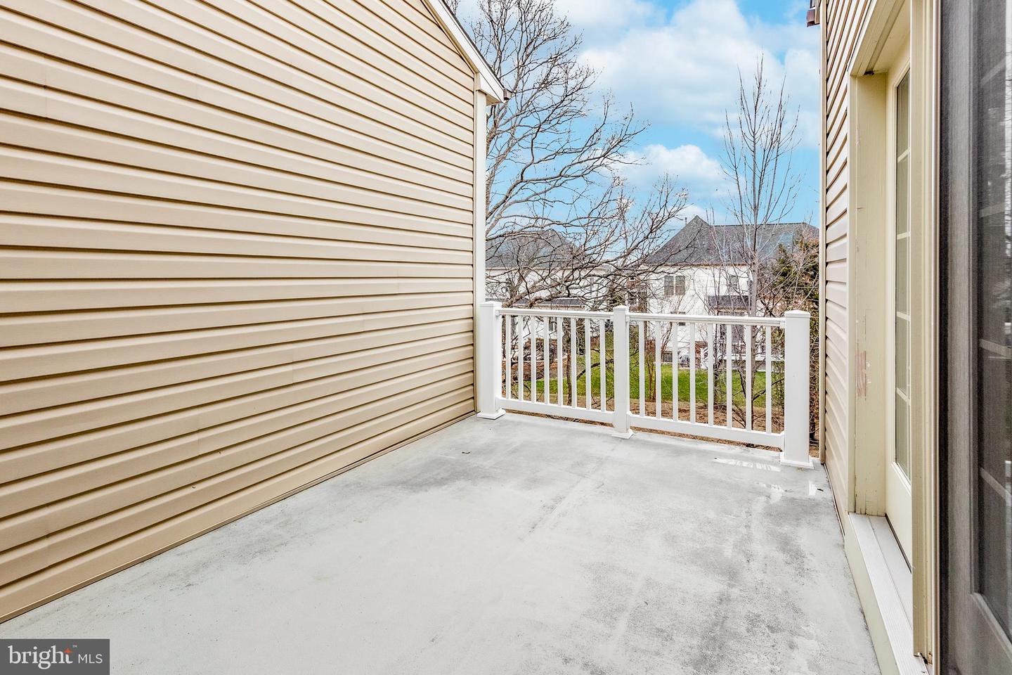 42554 DREAMWEAVER DR, BRAMBLETON, Virginia 20148, 3 Bedrooms Bedrooms, ,3 BathroomsBathrooms,Residential,For sale,42554 DREAMWEAVER DR,VALO2115872 MLS # VALO2115872