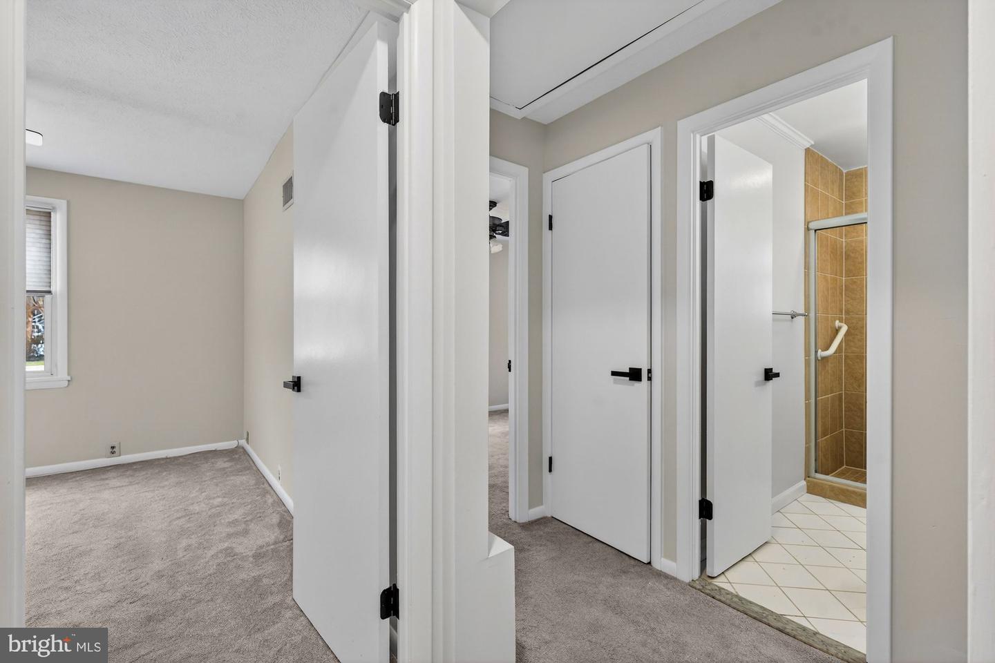 2950 ROSEMARY LN, FALLS CHURCH, Virginia 22042, 3 Bedrooms Bedrooms, ,1 BathroomBathrooms,Residential,For sale,2950 ROSEMARY LN,VAFX2290982 MLS # VAFX2290982