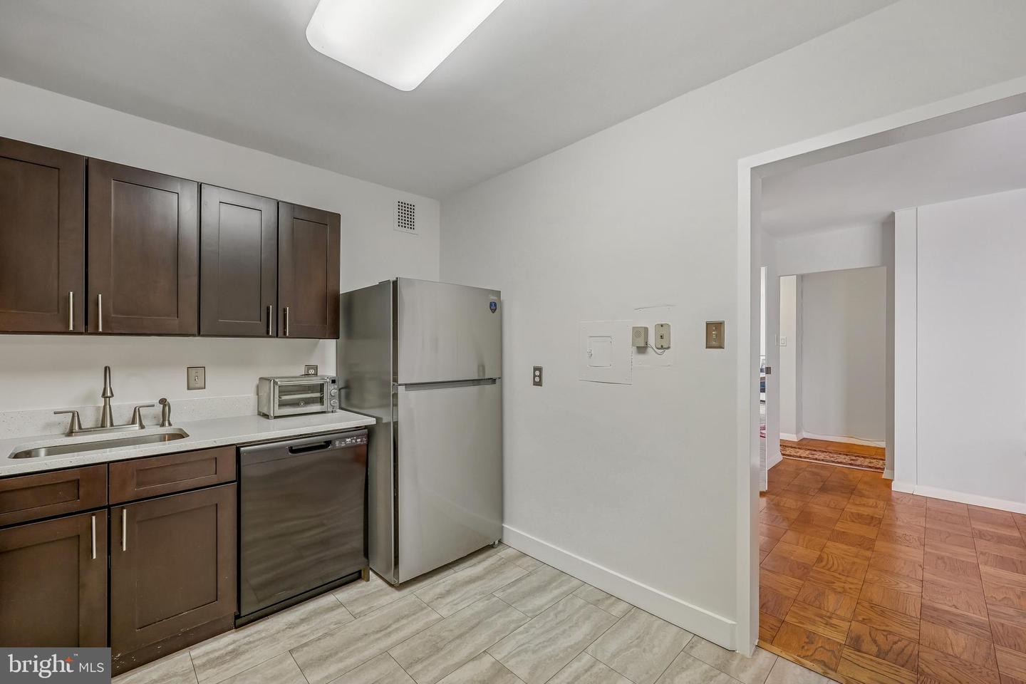 3001 VEAZEY TER NW #1228, WASHINGTON, District Of Columbia 20008, ,1 BathroomBathrooms,Residential,For sale,3001 VEAZEY TER NW #1228,DCDC2246064 MLS # DCDC2246064