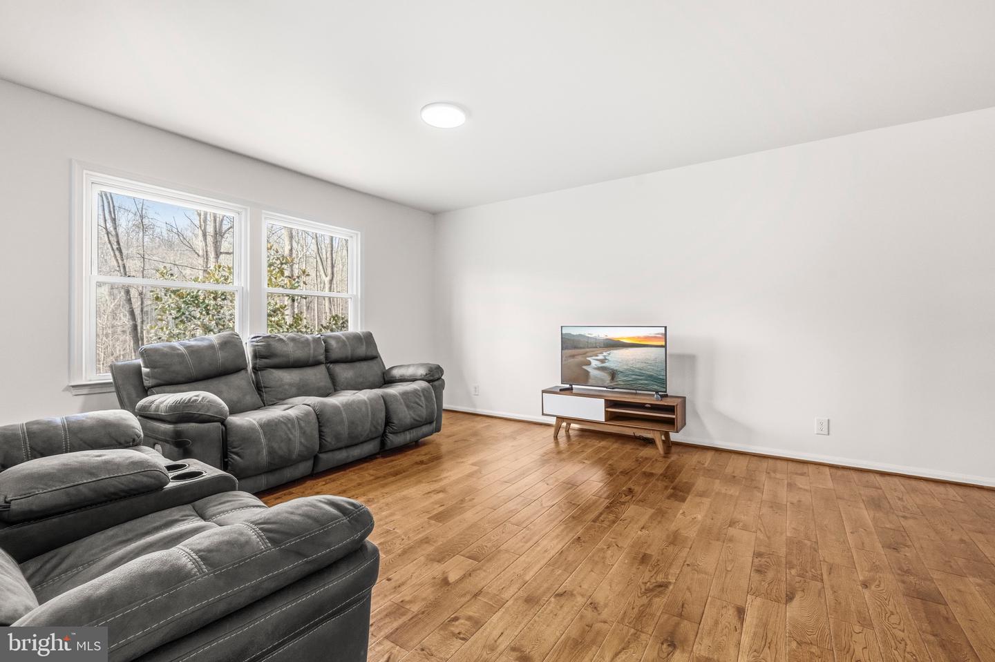 130 SEQUESTER DR, STAFFORD, Virginia 22556, 5 Bedrooms Bedrooms, ,2 BathroomsBathrooms,Residential,For sale,130 SEQUESTER DR,VAST2046170 MLS # VAST2046170