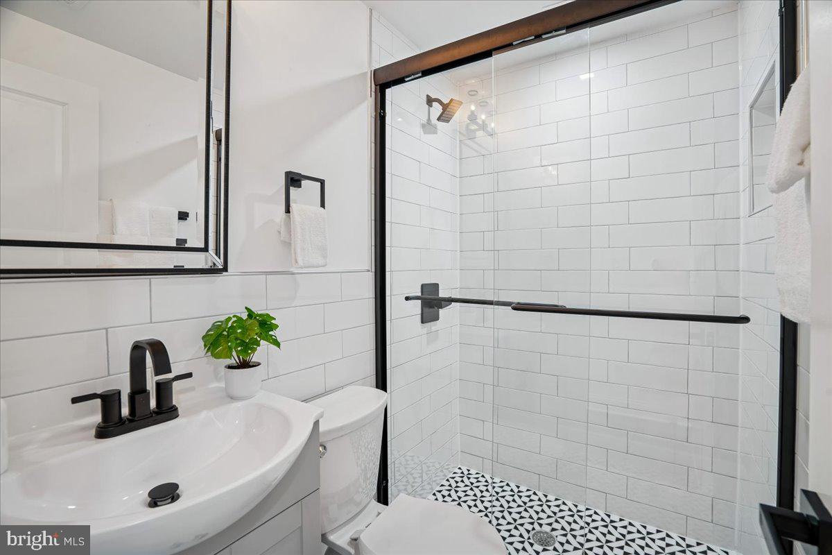 1538 LEVIS ST NE, WASHINGTON, District Of Columbia 20002, 4 Bedrooms Bedrooms, ,2 BathroomsBathrooms,Residential,For sale,1538 LEVIS ST NE,DCDC2246282 MLS # DCDC2246282 1538 LEVIS ST NE, WASHINGTON, District Of Columbia 20002, 4 Bedrooms Bedrooms, ,2 BathroomsBathrooms,Residential,For sale,1538 LEVIS ST NE,DCDC2246282 MLS # DCDC2246282