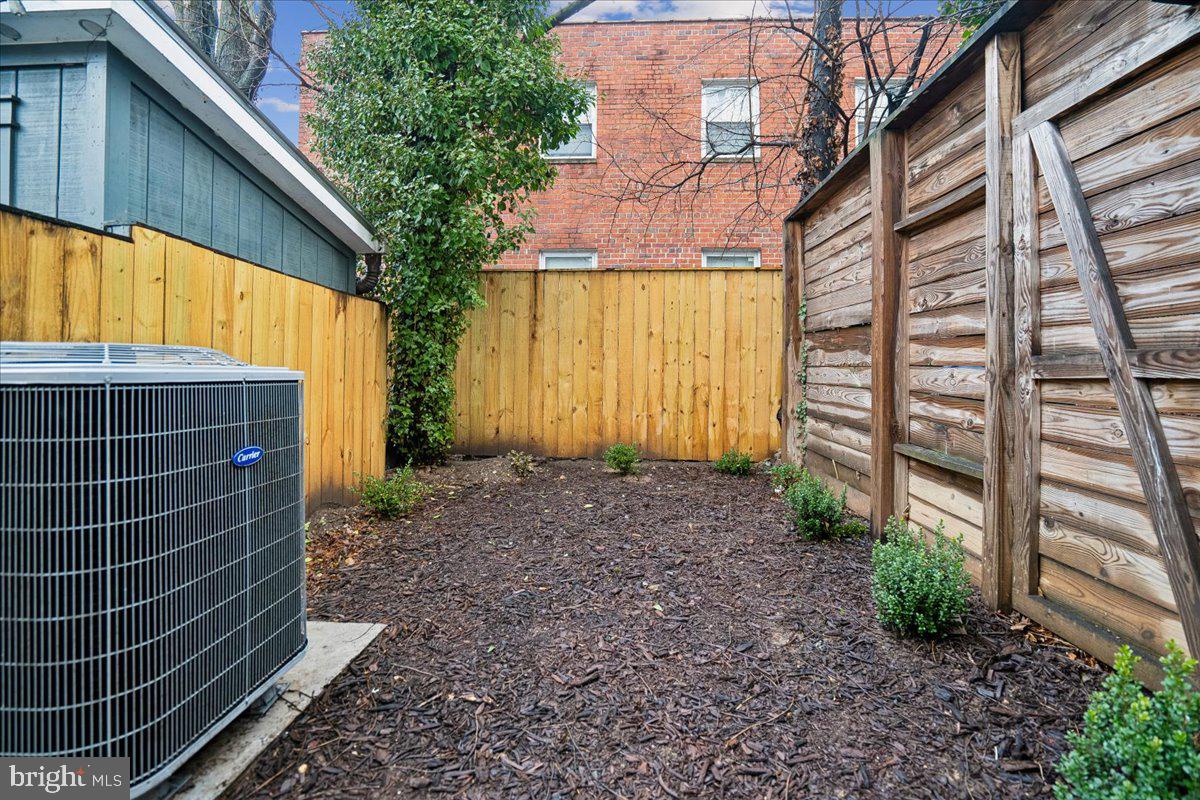 1538 LEVIS ST NE, WASHINGTON, District Of Columbia 20002, 4 Bedrooms Bedrooms, ,2 BathroomsBathrooms,Residential,For sale,1538 LEVIS ST NE,DCDC2246282 MLS # DCDC2246282 1538 LEVIS ST NE, WASHINGTON, District Of Columbia 20002, 4 Bedrooms Bedrooms, ,2 BathroomsBathrooms,Residential,For sale,1538 LEVIS ST NE,DCDC2246282 MLS # DCDC2246282