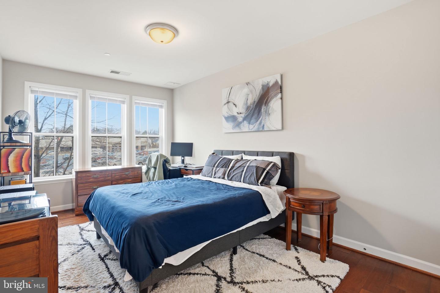 2101 N MONROE ST #201, ARLINGTON, Virginia 22207, 2 Bedrooms Bedrooms, ,2 BathroomsBathrooms,Residential,For sale,2101 N MONROE ST #201,VAAR2068922 MLS # VAAR2068922