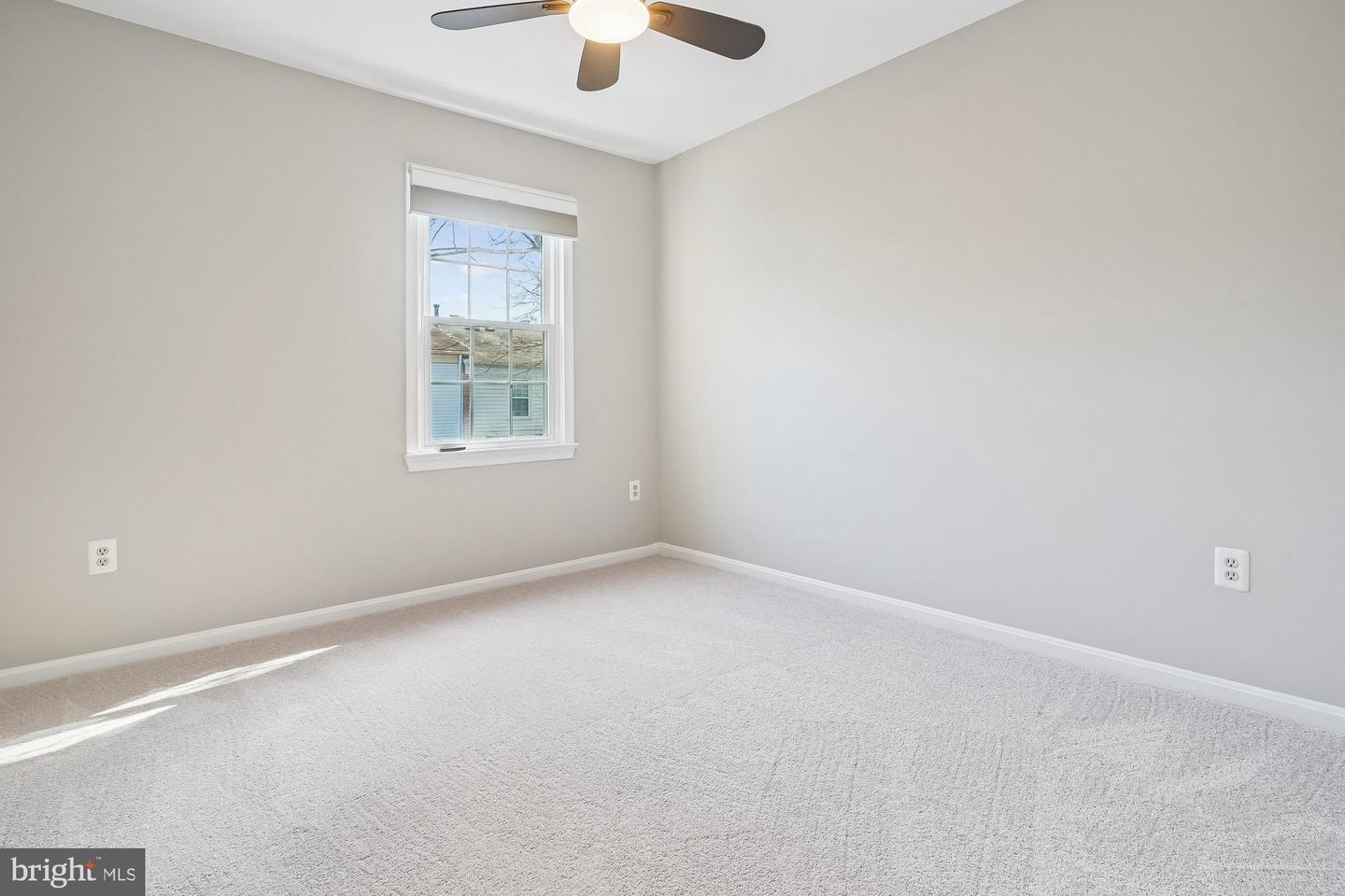 8826 SURVEYORS PL, SPRINGFIELD, Virginia 22152, 3 Bedrooms Bedrooms, ,2 BathroomsBathrooms,Residential,For sale,8826 SURVEYORS PL,VAFX2291214 MLS # VAFX2291214