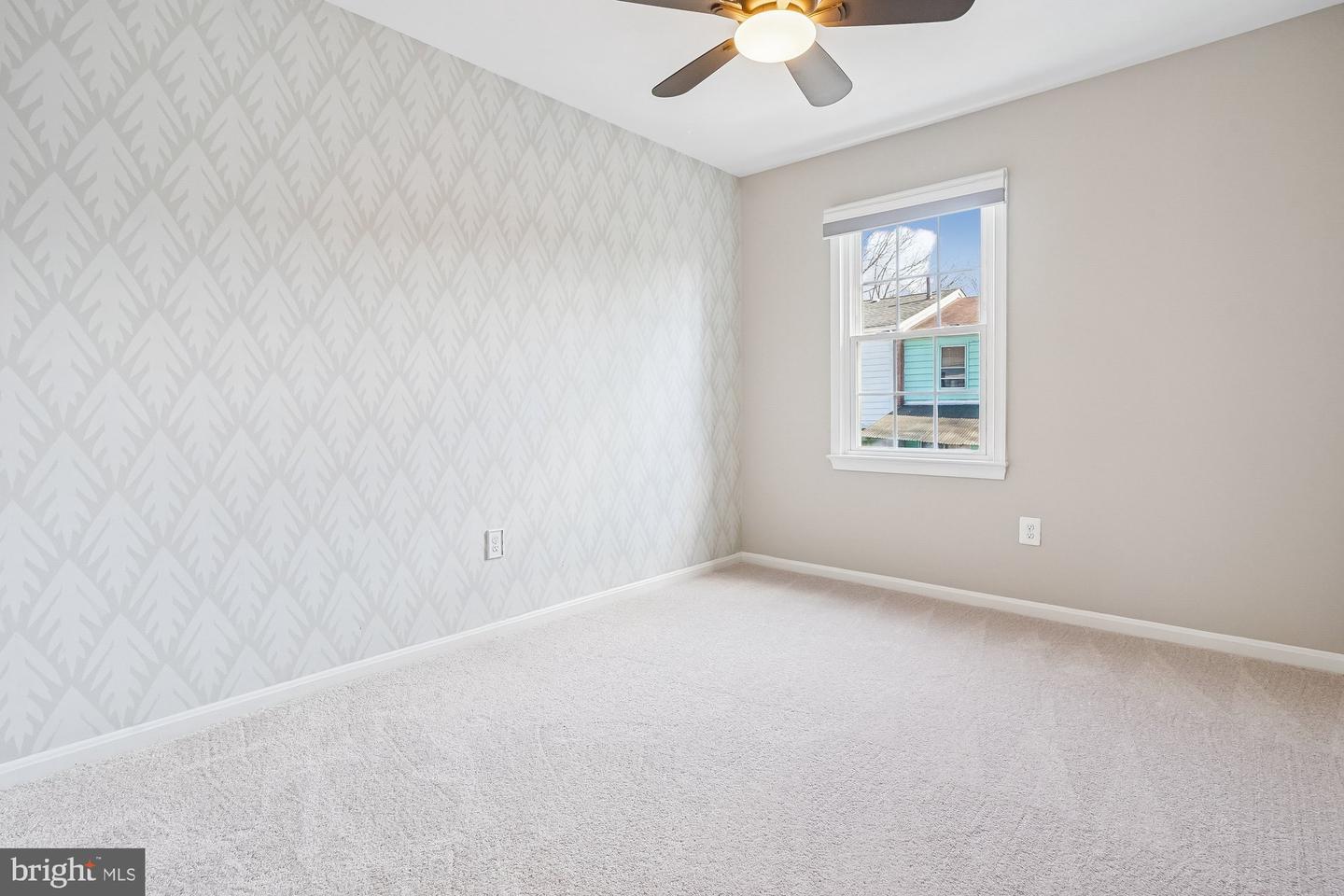 8826 SURVEYORS PL, SPRINGFIELD, Virginia 22152, 3 Bedrooms Bedrooms, ,2 BathroomsBathrooms,Residential,For sale,8826 SURVEYORS PL,VAFX2291214 MLS # VAFX2291214