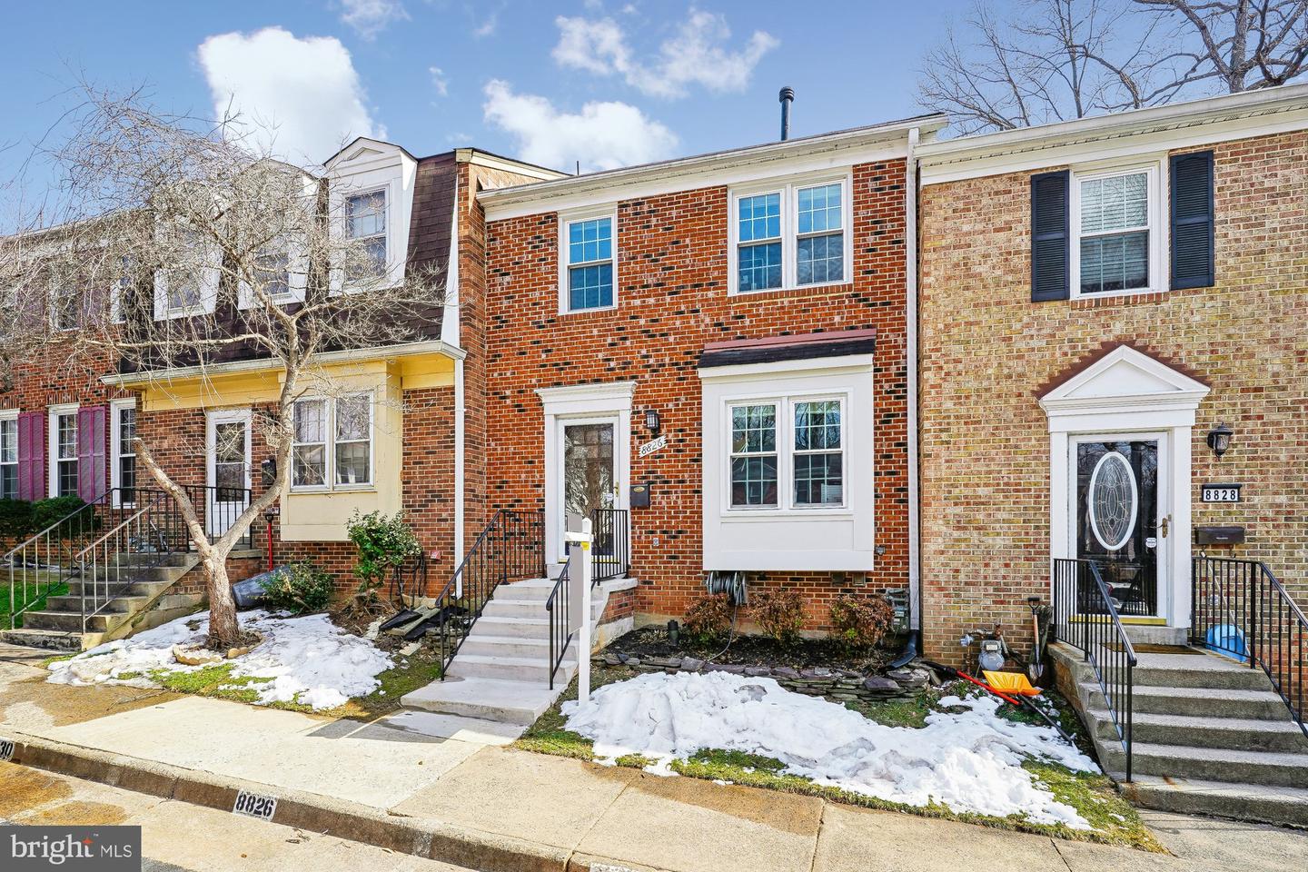 8826 SURVEYORS PL, SPRINGFIELD, Virginia 22152, 3 Bedrooms Bedrooms, ,2 BathroomsBathrooms,Residential,For sale,8826 SURVEYORS PL,VAFX2291214 MLS # VAFX2291214