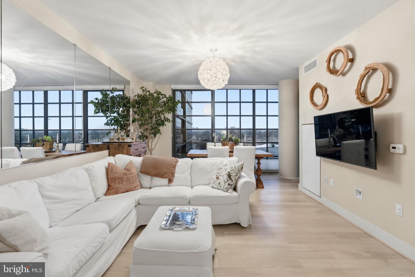 45 SUTTON SQ SW #403, WASHINGTON, District Of Columbia 20024, 3 Bedrooms Bedrooms, ,2 BathroomsBathrooms,Residential,For sale,45 SUTTON SQ SW #403,DCDC2246370 MLS # DCDC2246370