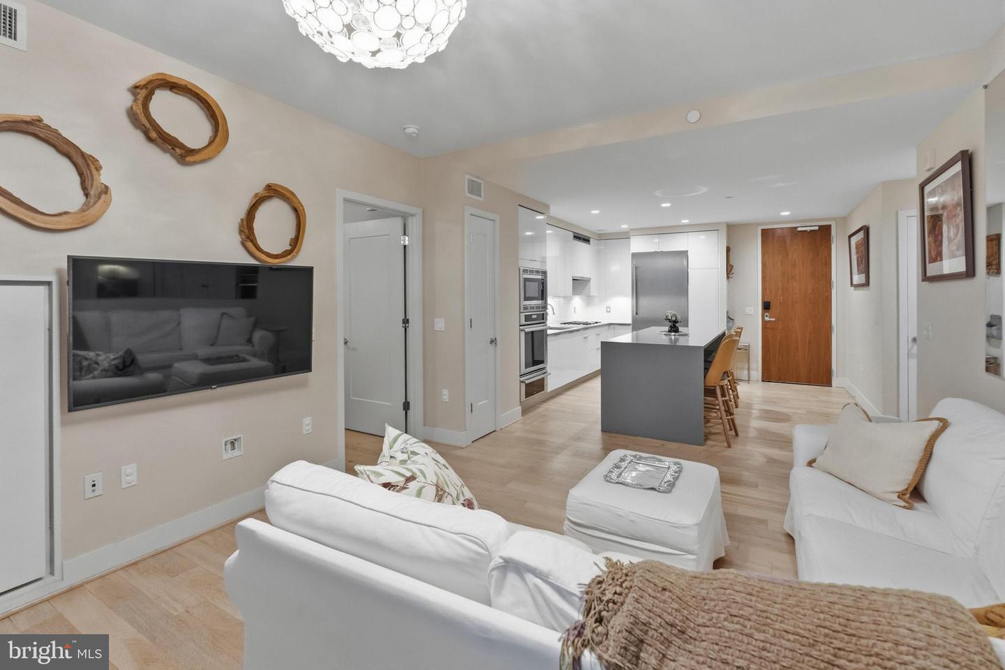 45 SUTTON SQ SW #403, WASHINGTON, District Of Columbia 20024, 3 Bedrooms Bedrooms, ,2 BathroomsBathrooms,Residential,For sale,45 SUTTON SQ SW #403,DCDC2246370 MLS # DCDC2246370