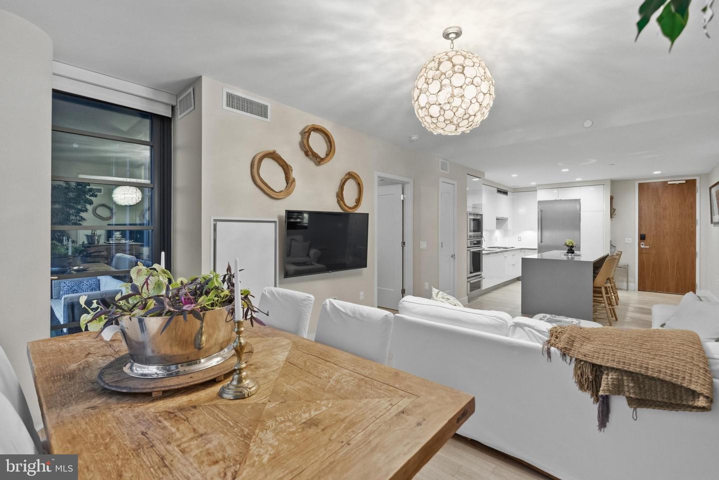 45 SUTTON SQ SW #403, WASHINGTON, District Of Columbia 20024, 3 Bedrooms Bedrooms, ,2 BathroomsBathrooms,Residential,For sale,45 SUTTON SQ SW #403,DCDC2246370 MLS # DCDC2246370