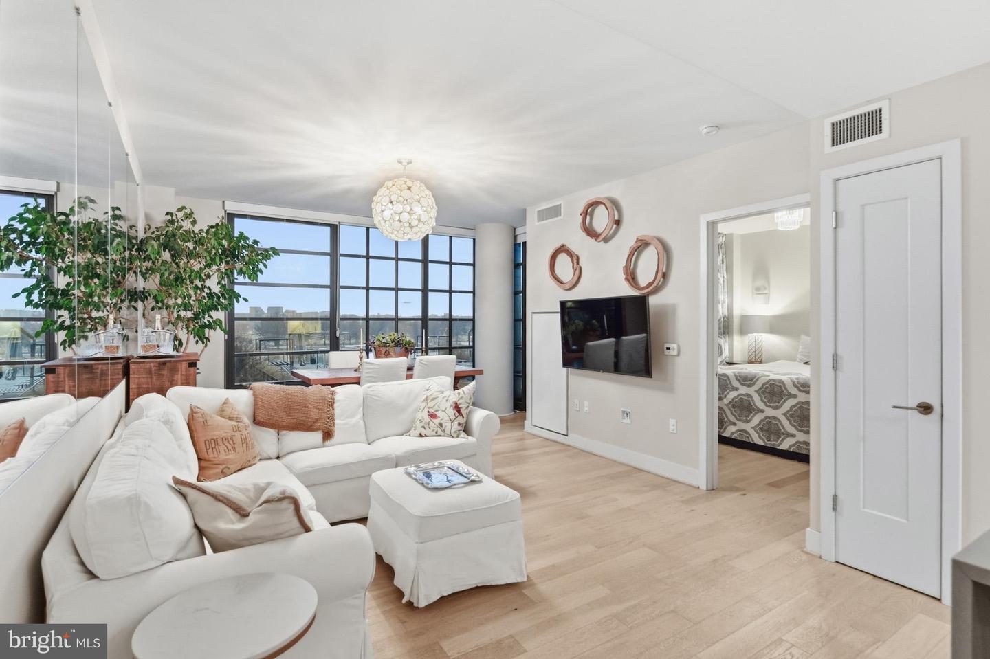 45 SUTTON SQ SW #403, WASHINGTON, District Of Columbia 20024, 3 Bedrooms Bedrooms, ,2 BathroomsBathrooms,Residential,For sale,45 SUTTON SQ SW #403,DCDC2246370 MLS # DCDC2246370