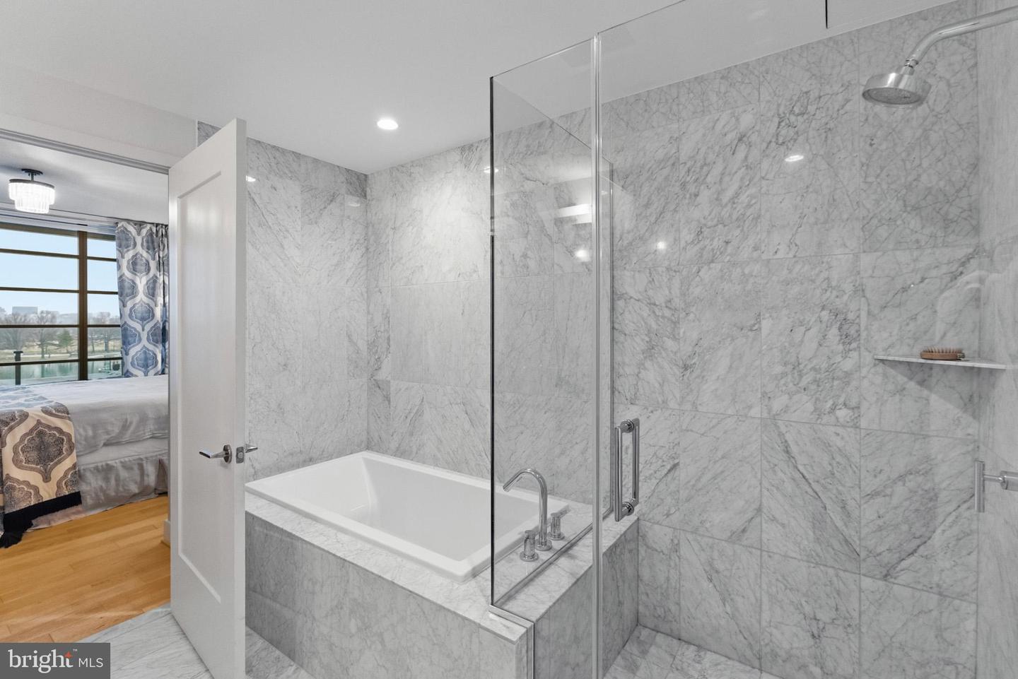 45 SUTTON SQ SW #403, WASHINGTON, District Of Columbia 20024, 3 Bedrooms Bedrooms, ,2 BathroomsBathrooms,Residential,For sale,45 SUTTON SQ SW #403,DCDC2246370 MLS # DCDC2246370