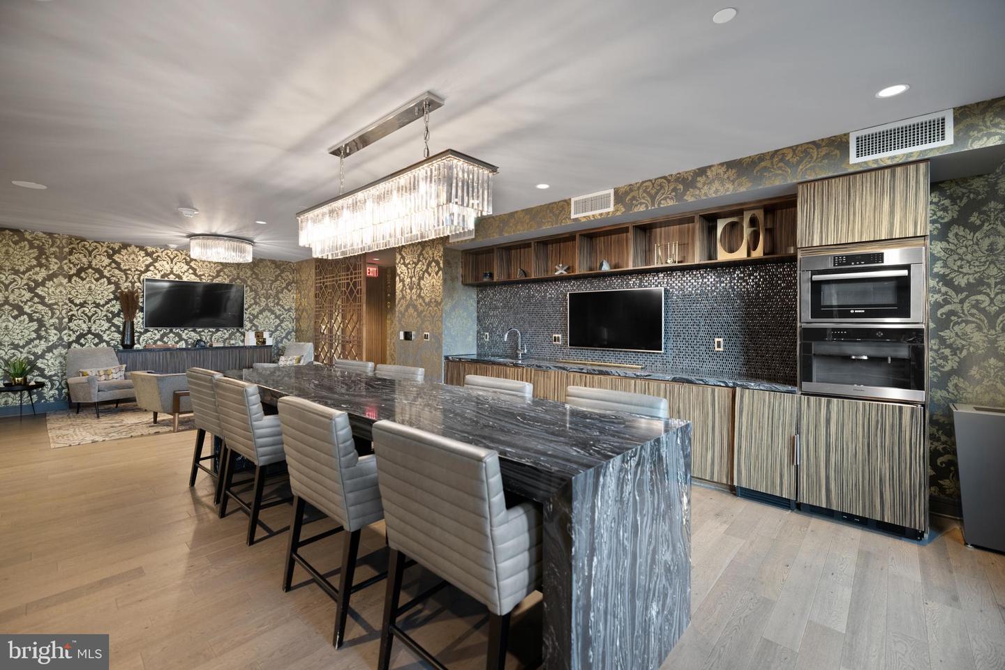 45 SUTTON SQ SW #403, WASHINGTON, District Of Columbia 20024, 3 Bedrooms Bedrooms, ,2 BathroomsBathrooms,Residential,For sale,45 SUTTON SQ SW #403,DCDC2246370 MLS # DCDC2246370