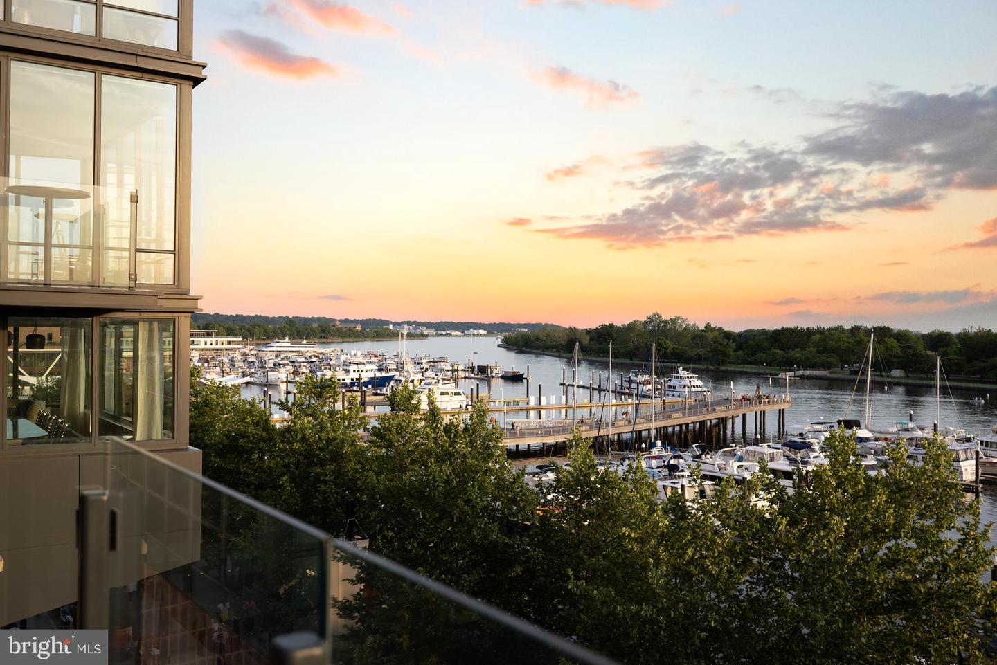 45 SUTTON SQ SW #403, WASHINGTON, District Of Columbia 20024, 3 Bedrooms Bedrooms, ,2 BathroomsBathrooms,Residential,For sale,45 SUTTON SQ SW #403,DCDC2246370 MLS # DCDC2246370