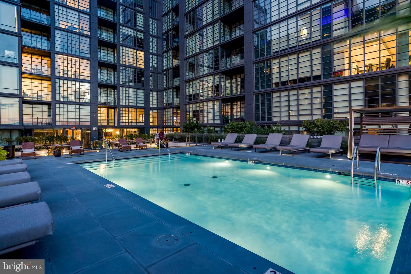 45 SUTTON SQ SW #403, WASHINGTON, District Of Columbia 20024, 3 Bedrooms Bedrooms, ,2 BathroomsBathrooms,Residential,For sale,45 SUTTON SQ SW #403,DCDC2246370 MLS # DCDC2246370