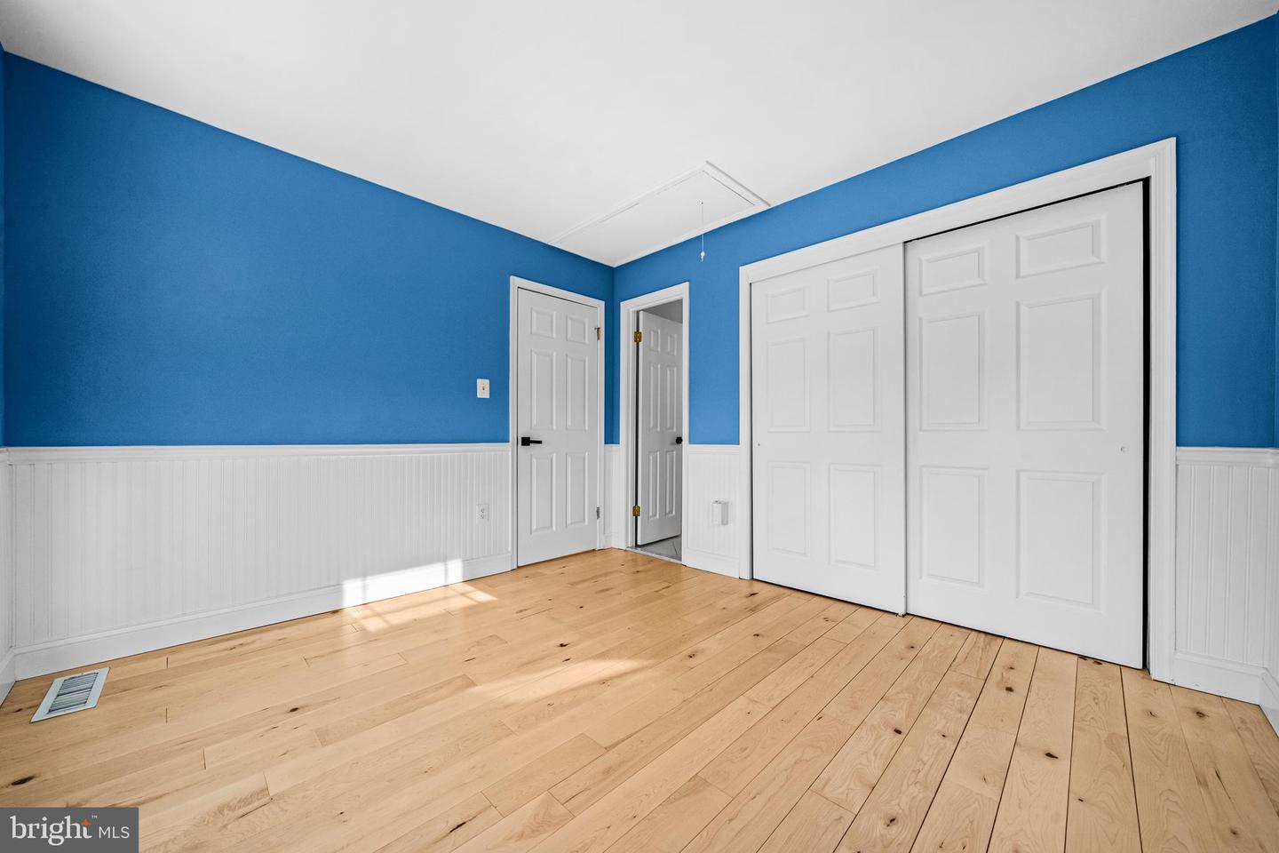 6909 CHELSEA RD, MCLEAN, Virginia 22101, 4 Bedrooms Bedrooms, ,4 BathroomsBathrooms,Residential,For sale,6909 CHELSEA RD,VAFX2291272 MLS # VAFX2291272