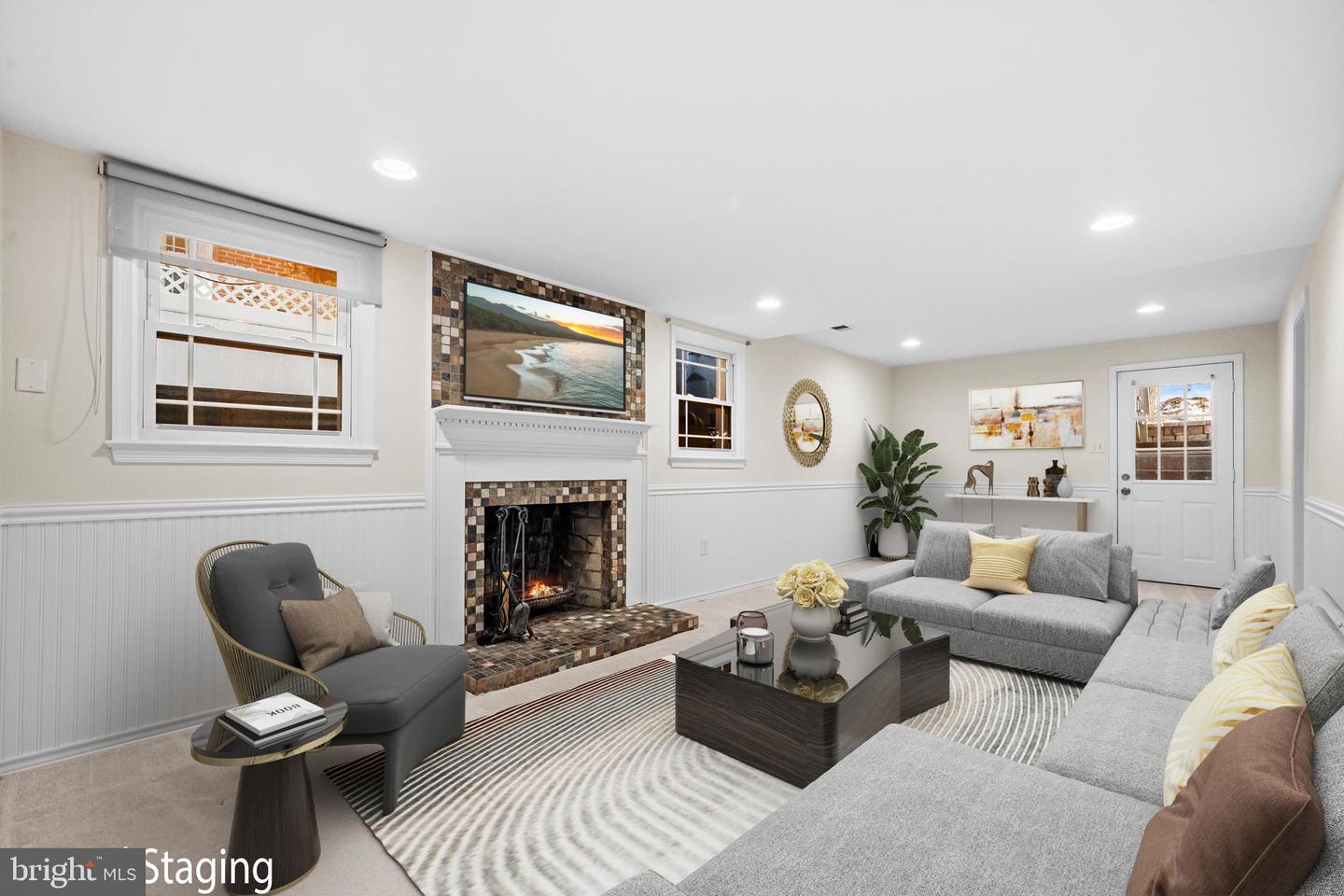 6909 CHELSEA RD, MCLEAN, Virginia 22101, 4 Bedrooms Bedrooms, ,4 BathroomsBathrooms,Residential,For sale,6909 CHELSEA RD,VAFX2291272 MLS # VAFX2291272