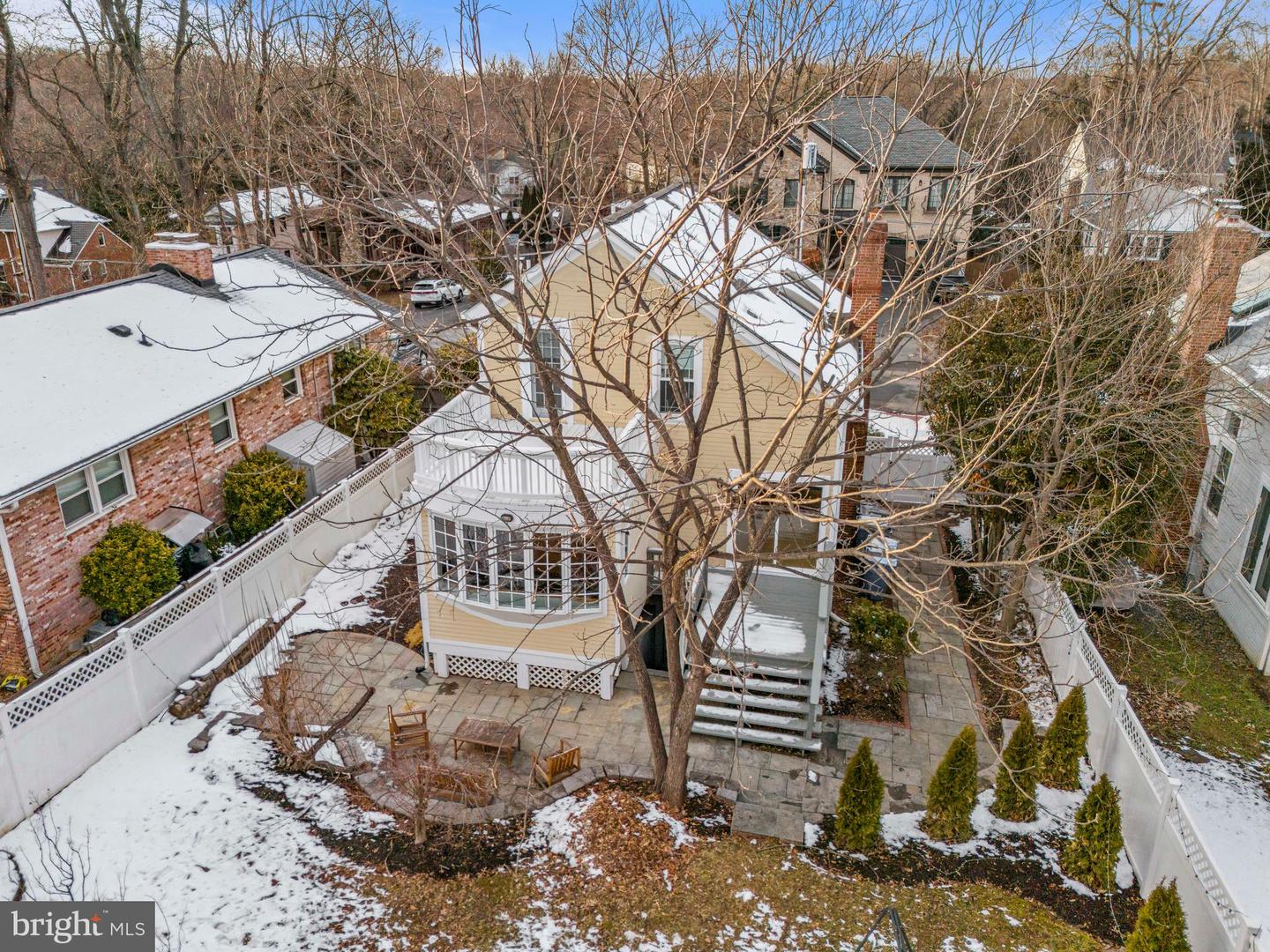 6909 CHELSEA RD, MCLEAN, Virginia 22101, 4 Bedrooms Bedrooms, ,4 BathroomsBathrooms,Residential,For sale,6909 CHELSEA RD,VAFX2291272 MLS # VAFX2291272