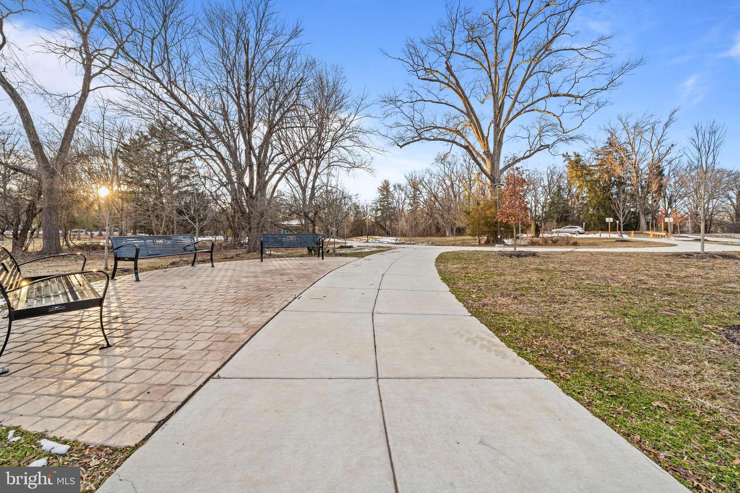 6909 CHELSEA RD, MCLEAN, Virginia 22101, 4 Bedrooms Bedrooms, ,4 BathroomsBathrooms,Residential,For sale,6909 CHELSEA RD,VAFX2291272 MLS # VAFX2291272