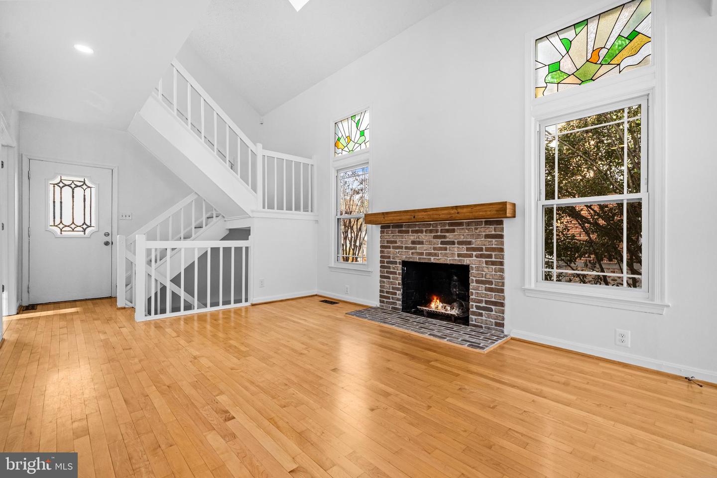 6909 CHELSEA RD, MCLEAN, Virginia 22101, 4 Bedrooms Bedrooms, ,4 BathroomsBathrooms,Residential,For sale,6909 CHELSEA RD,VAFX2291272 MLS # VAFX2291272