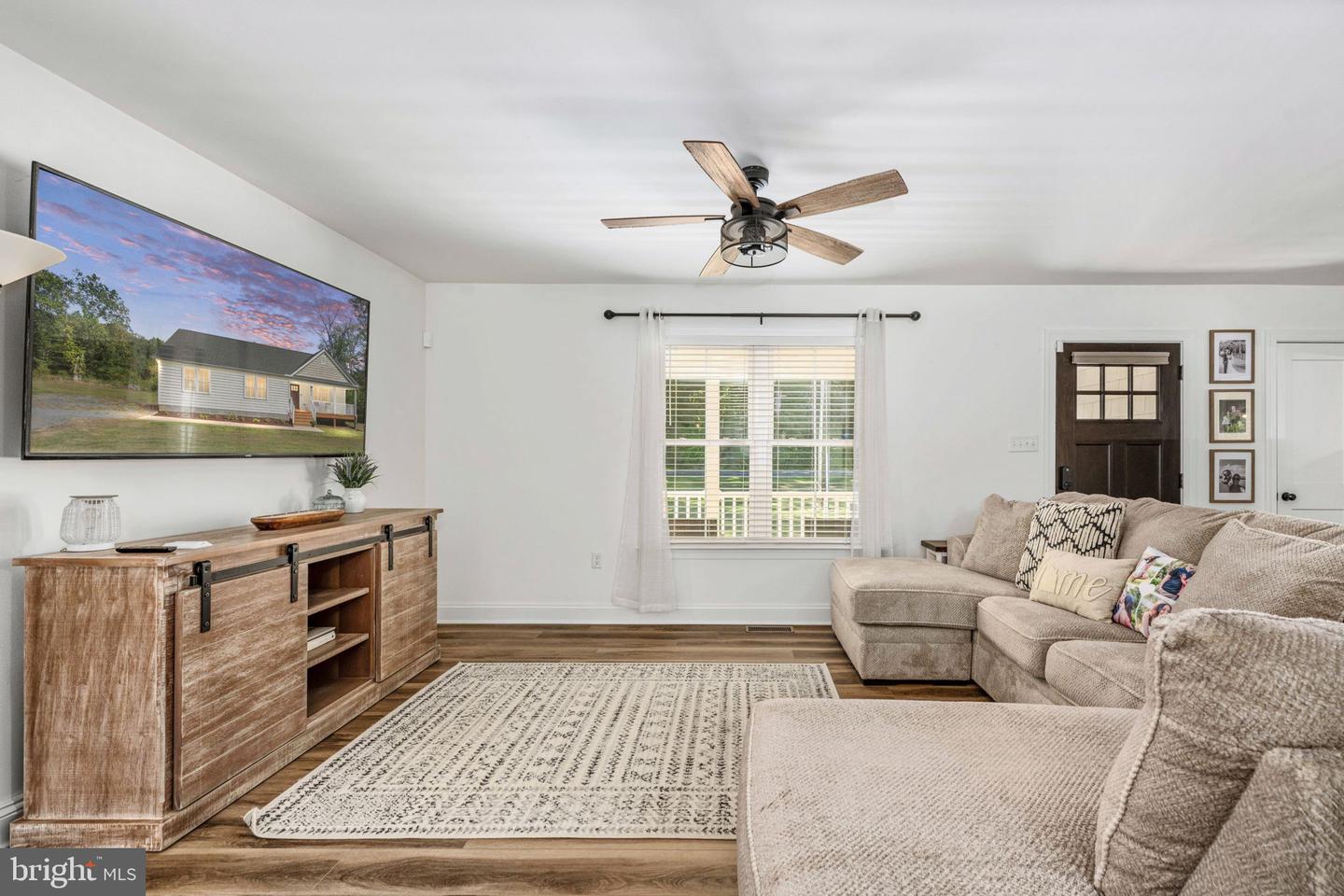 5676 BUCKNER RD, BUMPASS, Virginia 23024, 3 Bedrooms Bedrooms, ,2 BathroomsBathrooms,Residential,For sale,5676 BUCKNER RD,VALA2009296 MLS # VALA2009296 5676 BUCKNER RD, BUMPASS, Virginia 23024, 3 Bedrooms Bedrooms, ,2 BathroomsBathrooms,Residential,For sale,5676 BUCKNER RD,VALA2009296 MLS # VALA2009296