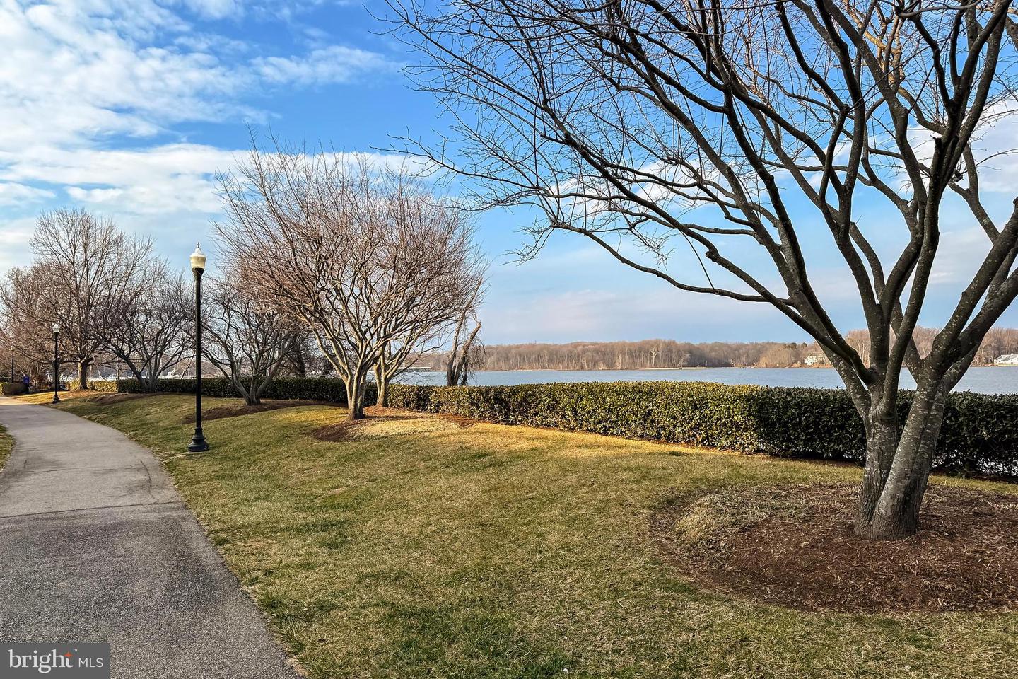 440 BELMONT BAY DR #305, WOODBRIDGE, Virginia 22191, 2 Bedrooms Bedrooms, ,2 BathroomsBathrooms,Residential,For sale,440 BELMONT BAY DR #305,VAPW2112594 MLS # VAPW2112594