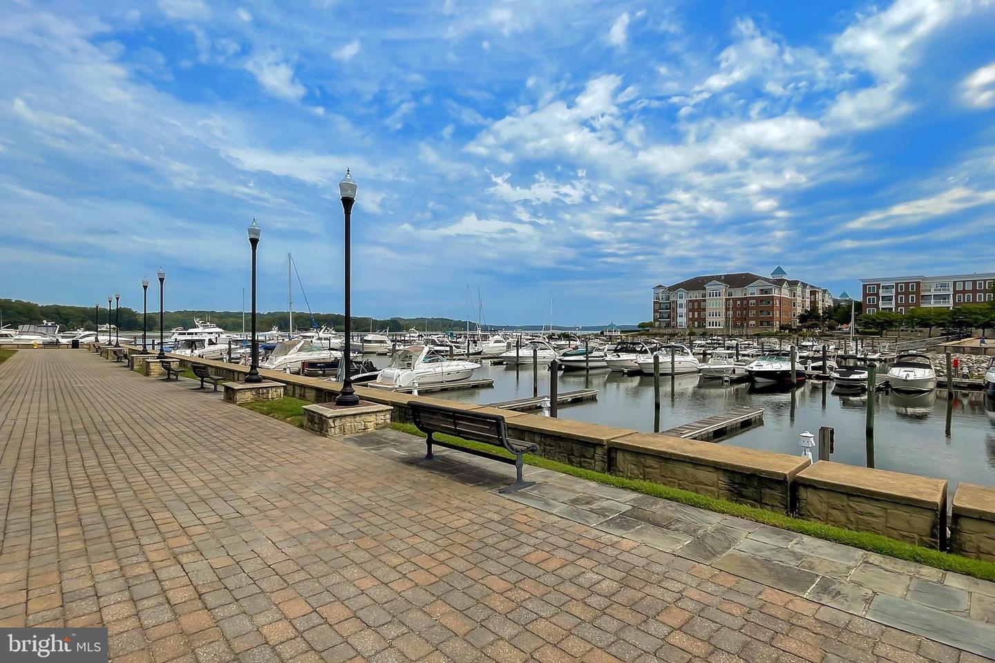 440 BELMONT BAY DR #305, WOODBRIDGE, Virginia 22191, 2 Bedrooms Bedrooms, ,2 BathroomsBathrooms,Residential,For sale,440 BELMONT BAY DR #305,VAPW2112594 MLS # VAPW2112594