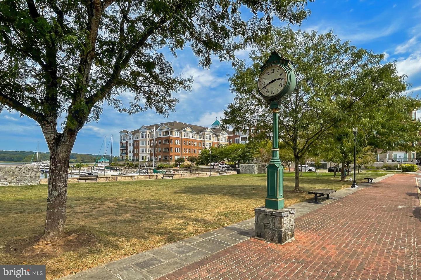 440 BELMONT BAY DR #305, WOODBRIDGE, Virginia 22191, 2 Bedrooms Bedrooms, ,2 BathroomsBathrooms,Residential,For sale,440 BELMONT BAY DR #305,VAPW2112594 MLS # VAPW2112594