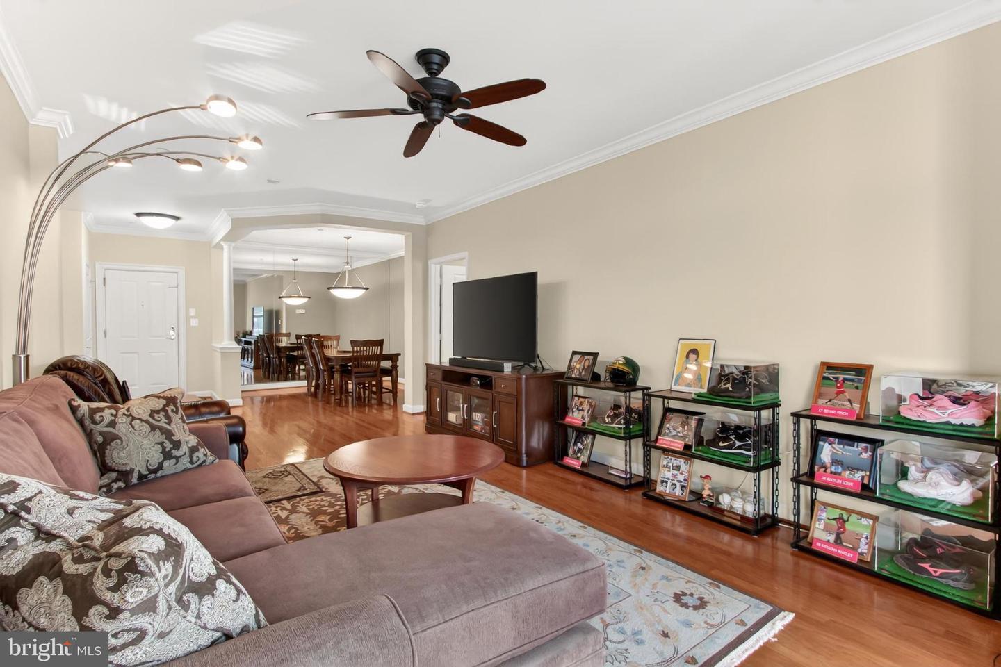 440 BELMONT BAY DR #305, WOODBRIDGE, Virginia 22191, 2 Bedrooms Bedrooms, ,2 BathroomsBathrooms,Residential,For sale,440 BELMONT BAY DR #305,VAPW2112594 MLS # VAPW2112594