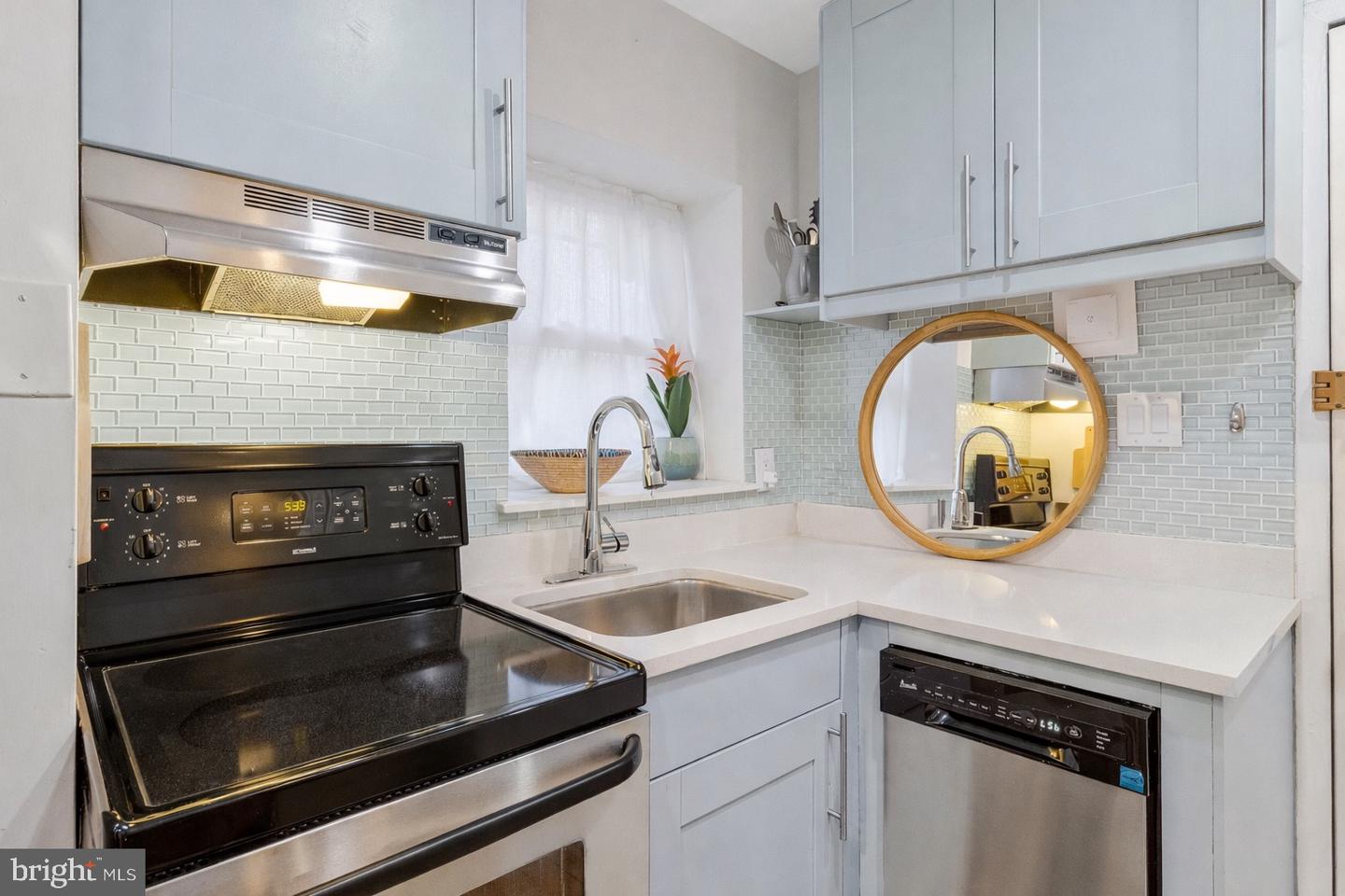 1900 15TH ST NW #4, WASHINGTON, District Of Columbia 20009, ,1 BathroomBathrooms,Residential,For sale,1900 15TH ST NW #4,DCDC2246476 MLS # DCDC2246476