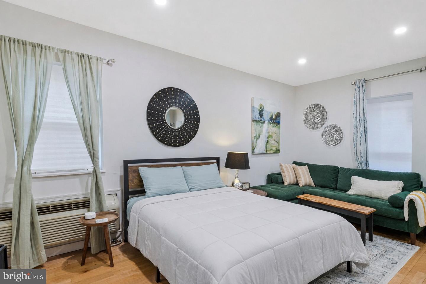 1900 15TH ST NW #4, WASHINGTON, District Of Columbia 20009, ,1 BathroomBathrooms,Residential,For sale,1900 15TH ST NW #4,DCDC2246476 MLS # DCDC2246476