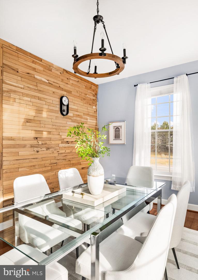 6262 SUMMIT POINT CT, ALEXANDRIA, Virginia 22310, 3 Bedrooms Bedrooms, ,2 BathroomsBathrooms,Residential,For sale,6262 SUMMIT POINT CT,VAFX2291410 MLS # VAFX2291410